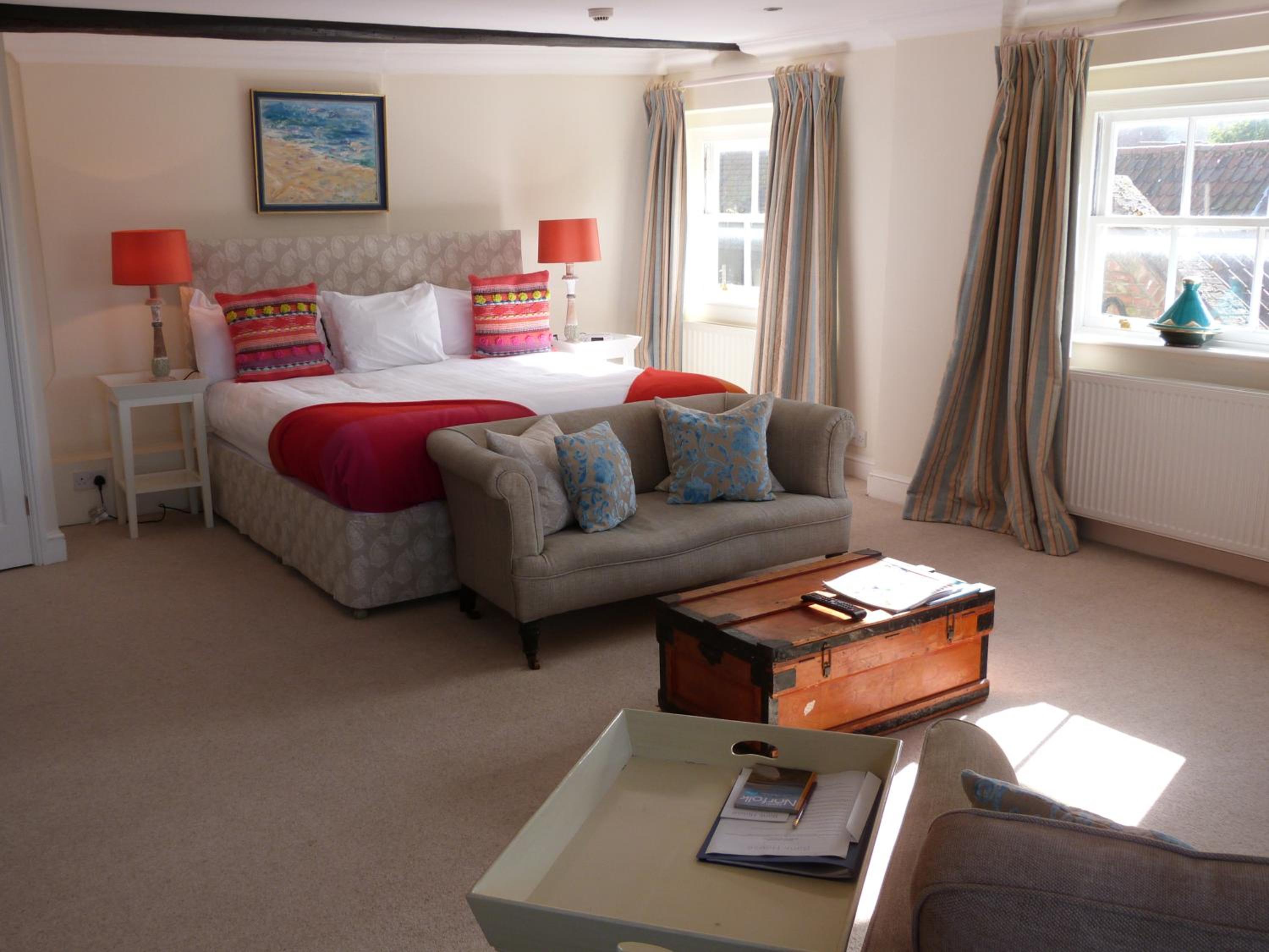 Deluxe Double or Twin Room photo 3