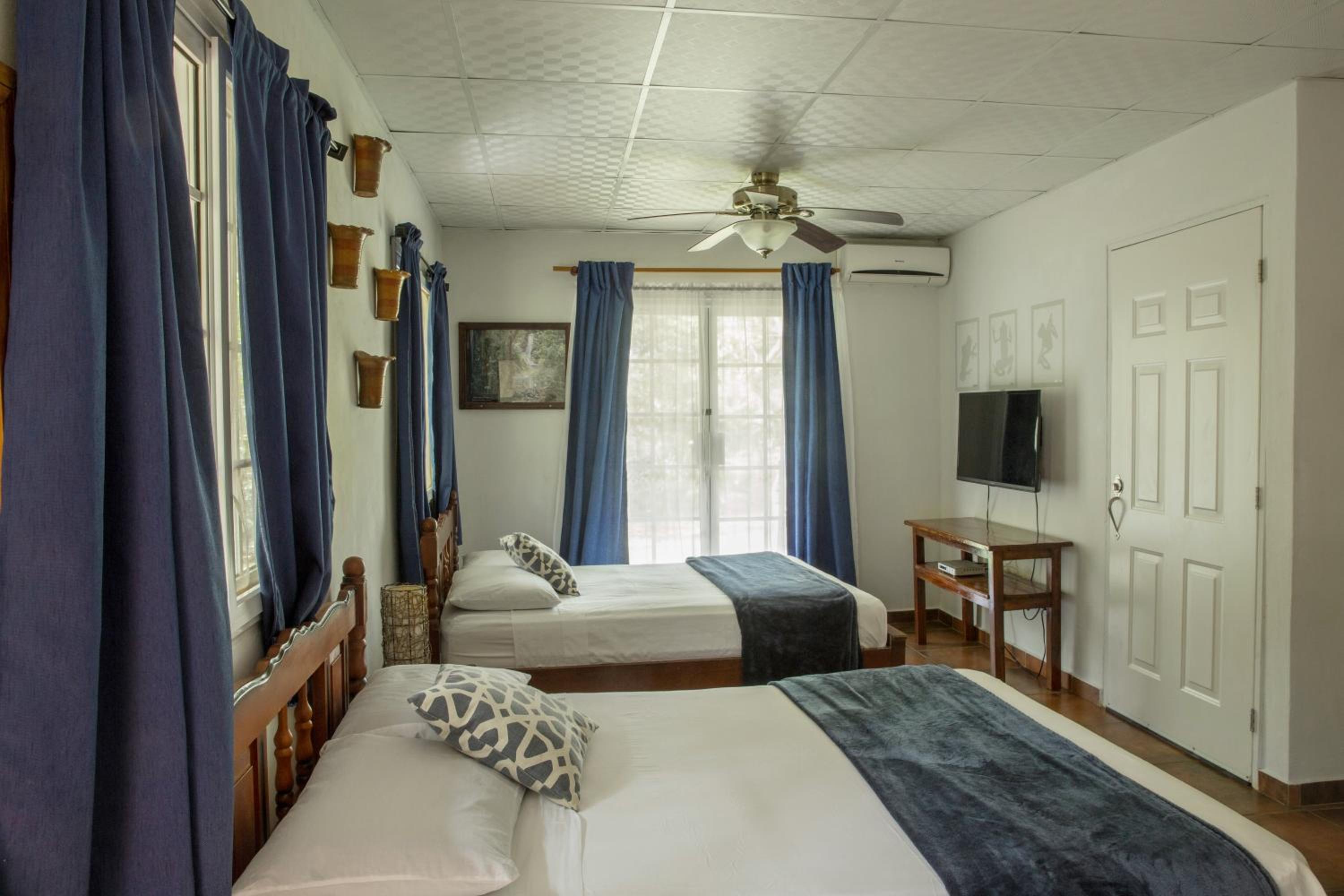 Quadruple Room photo 3