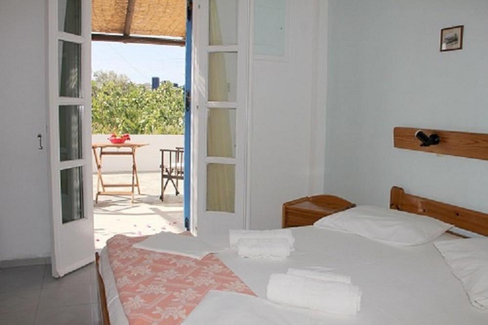 Apartment with Balcony photo 3