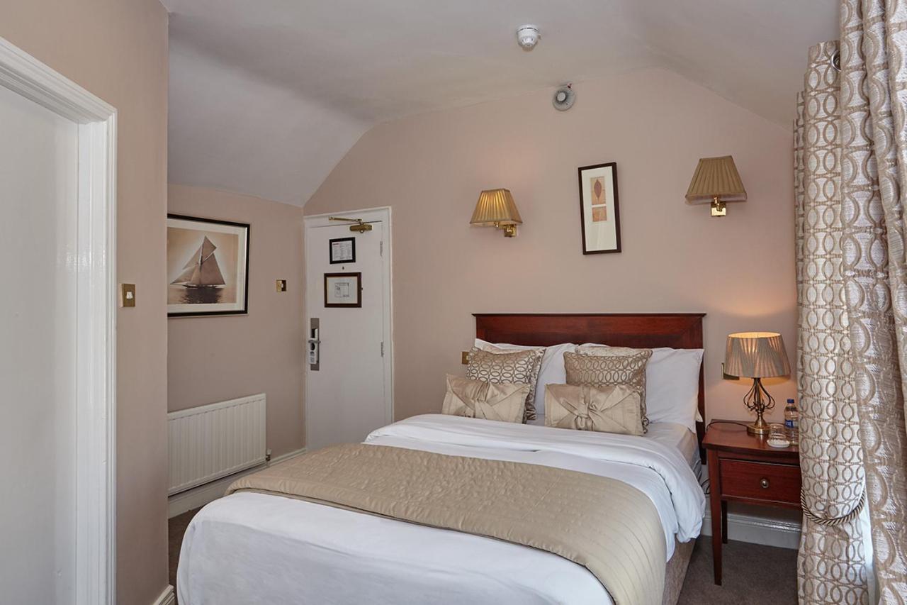 Single Room photo 3