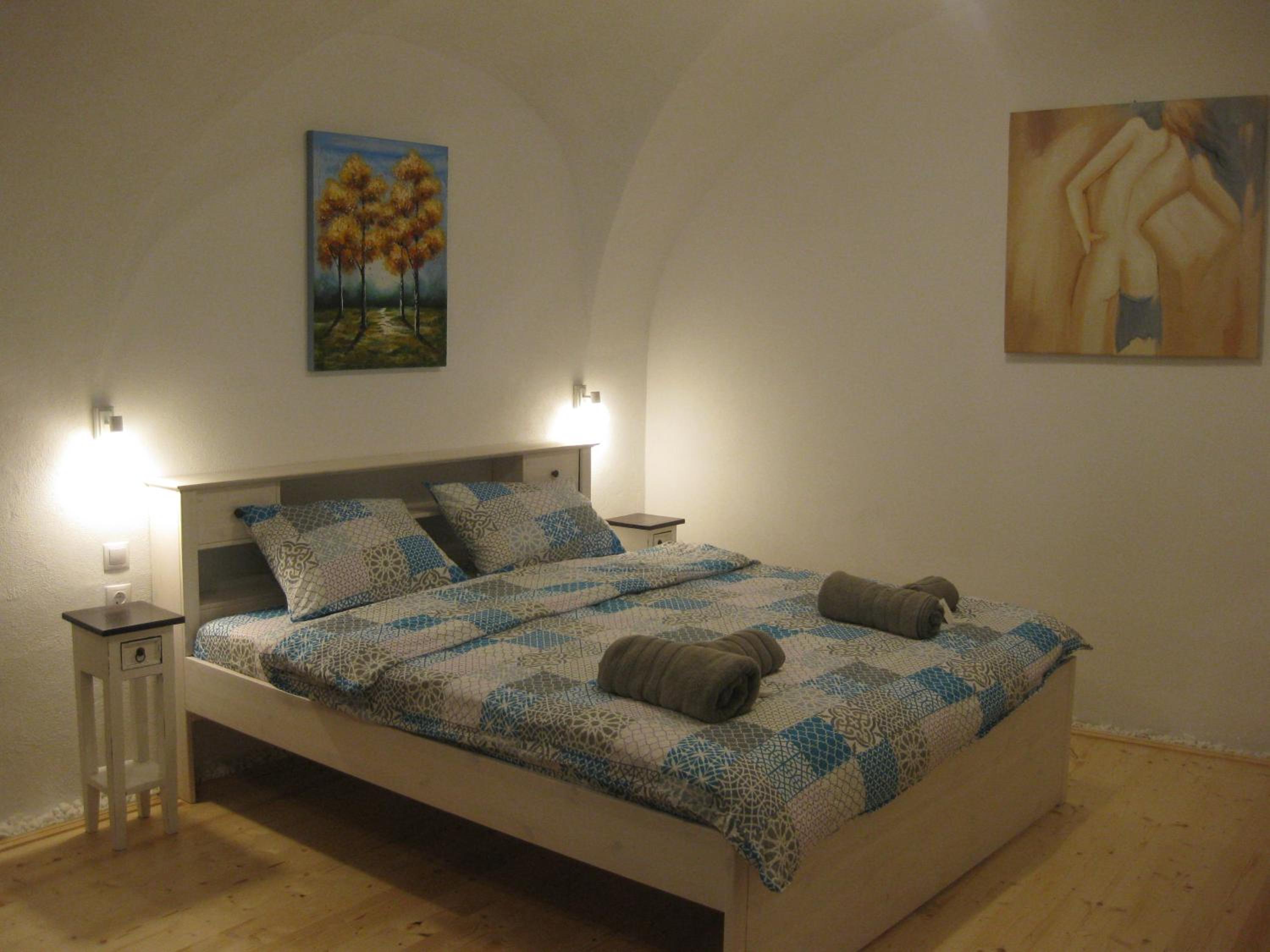 Two-Bedroom Apartment - Photo 14
