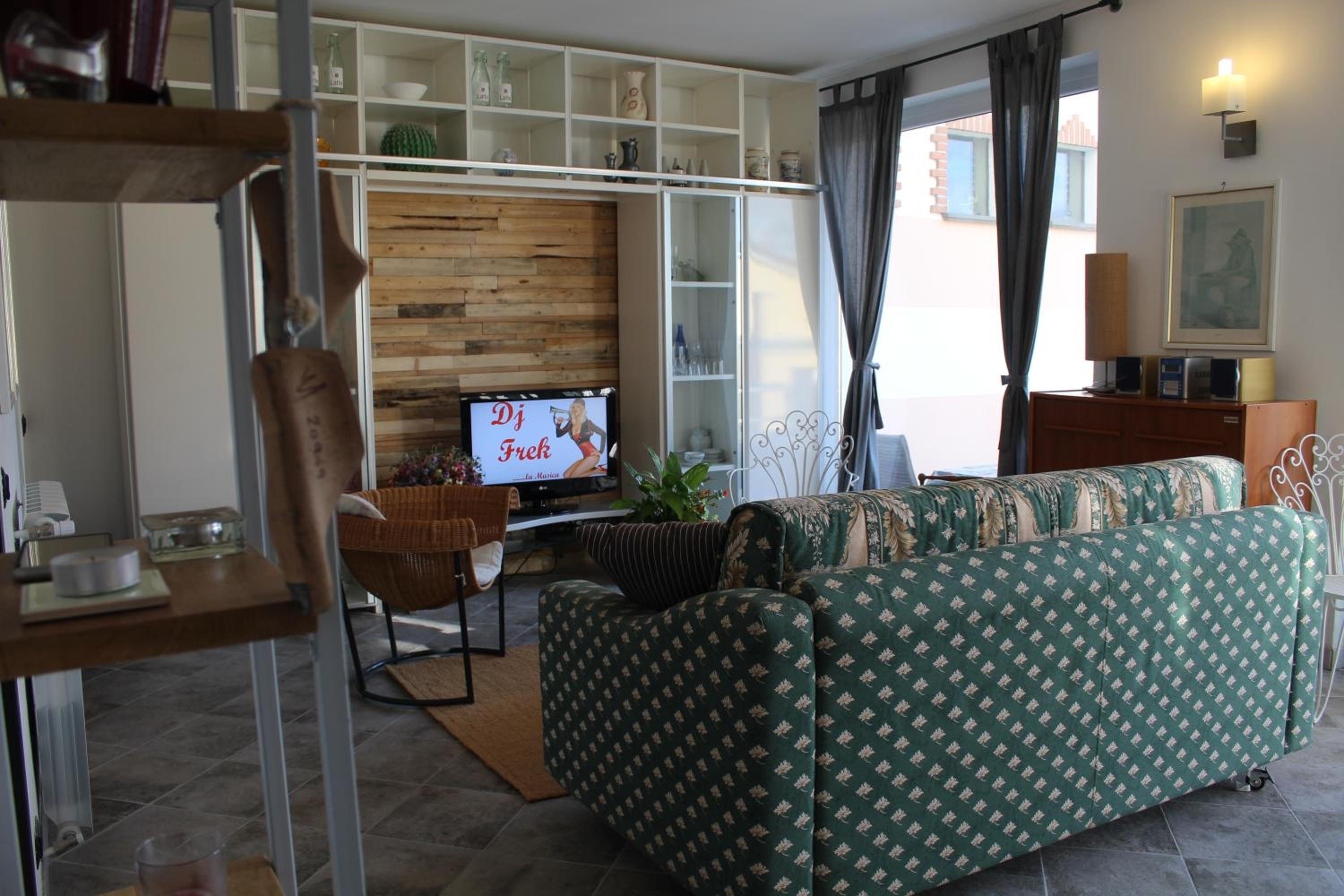 Two-Bedroom Villa - Photo 35