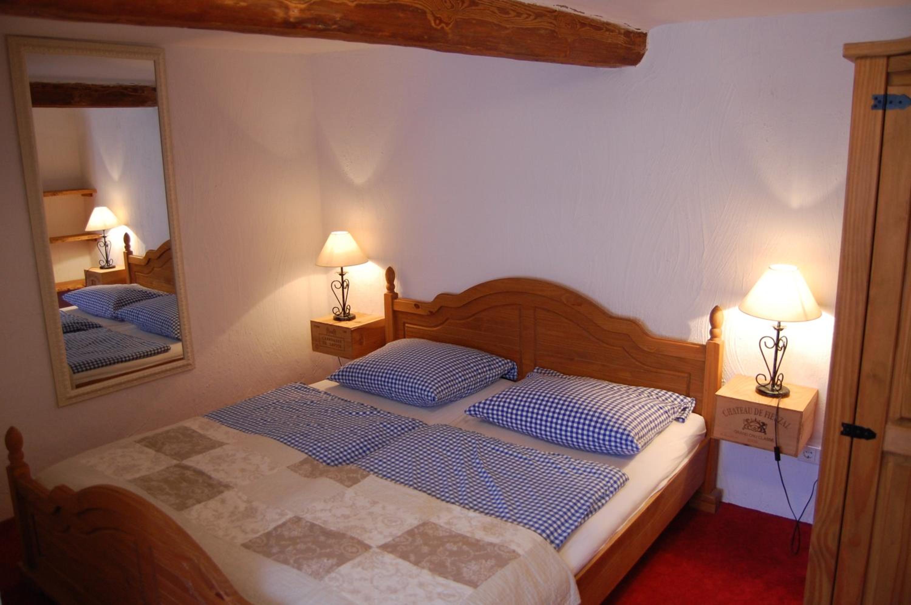 Small Double Room photo 3
