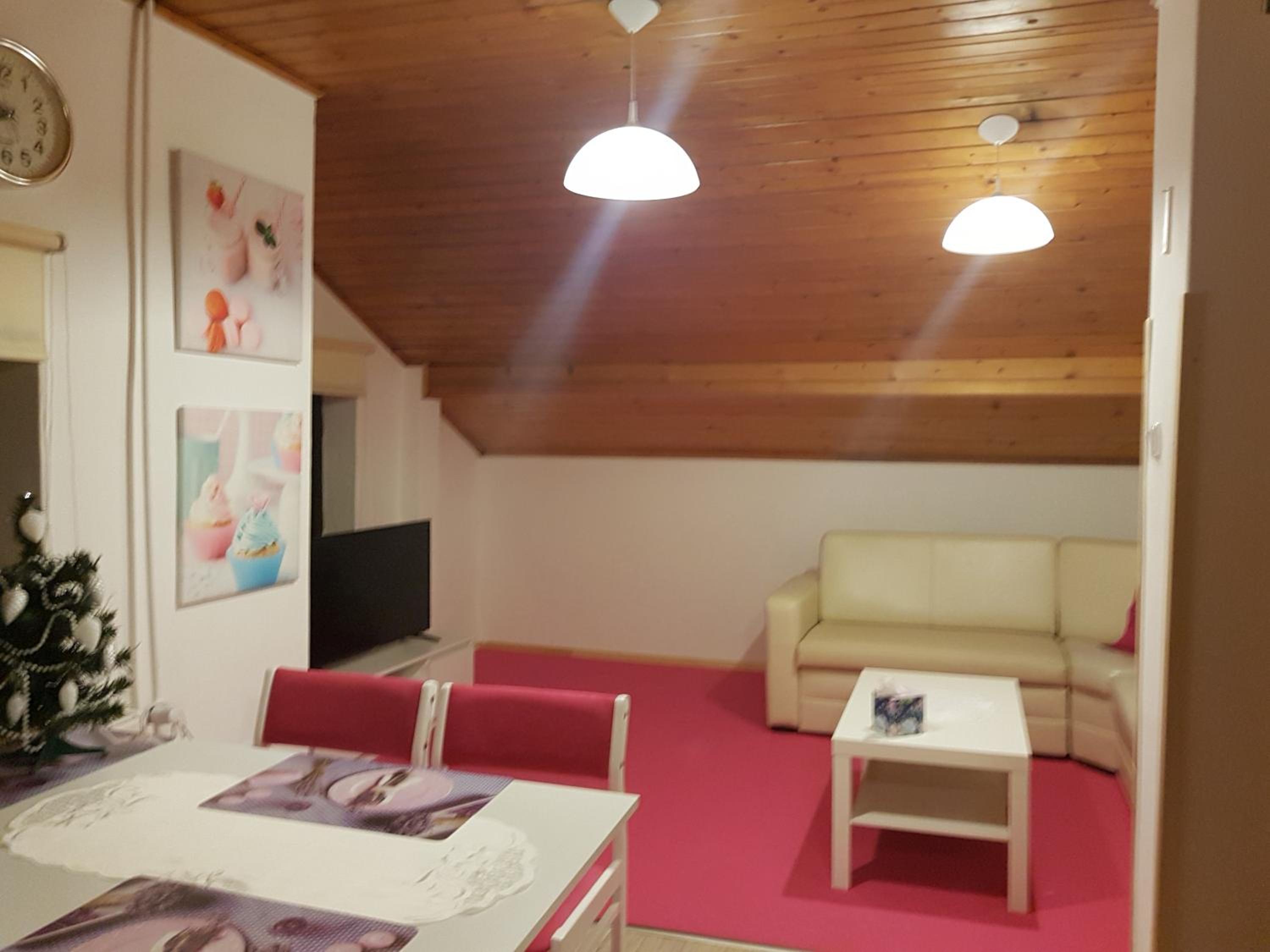 Economy Triple Room photo 1