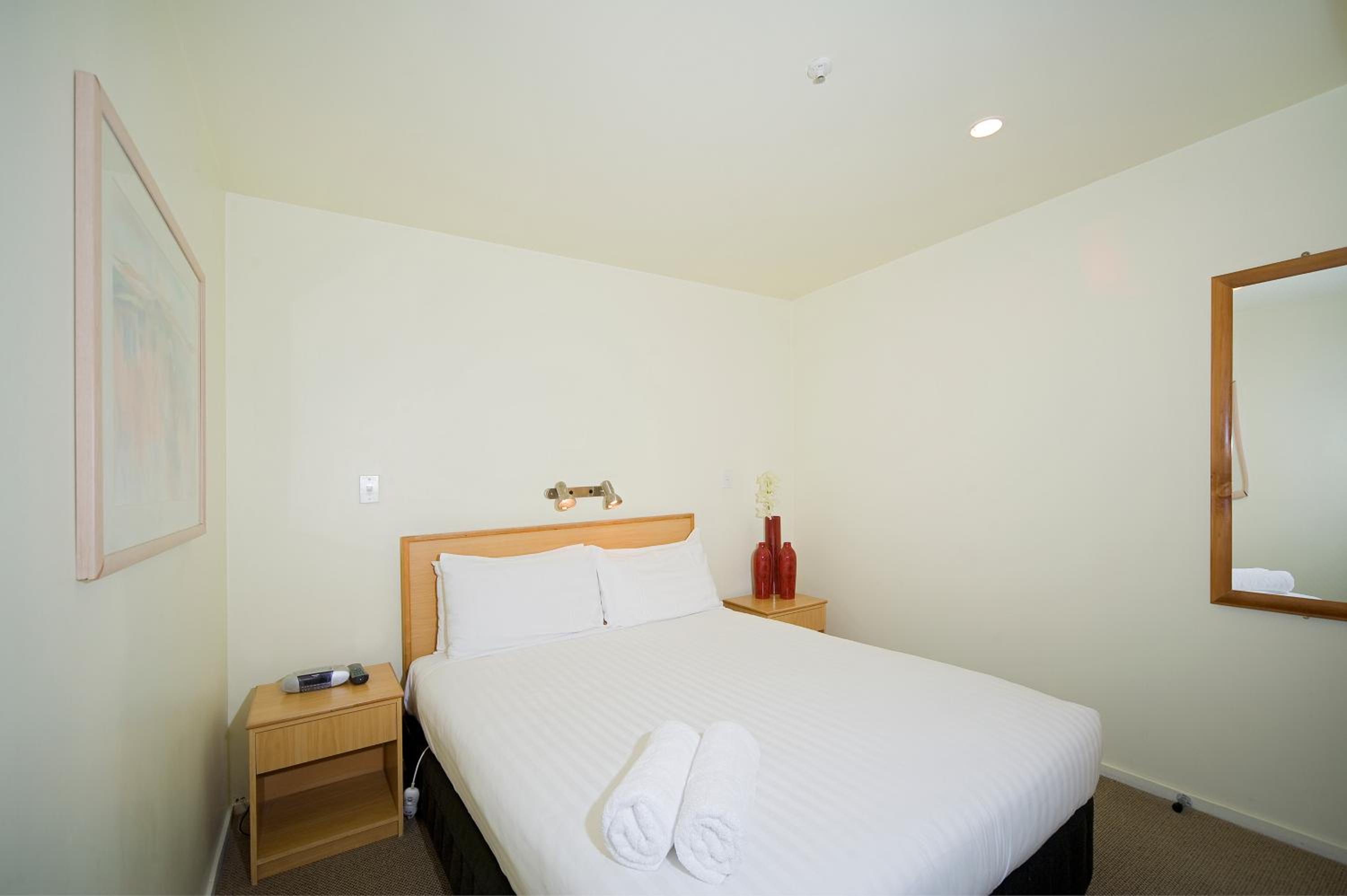 One-Bedroom Suite - Photo 1