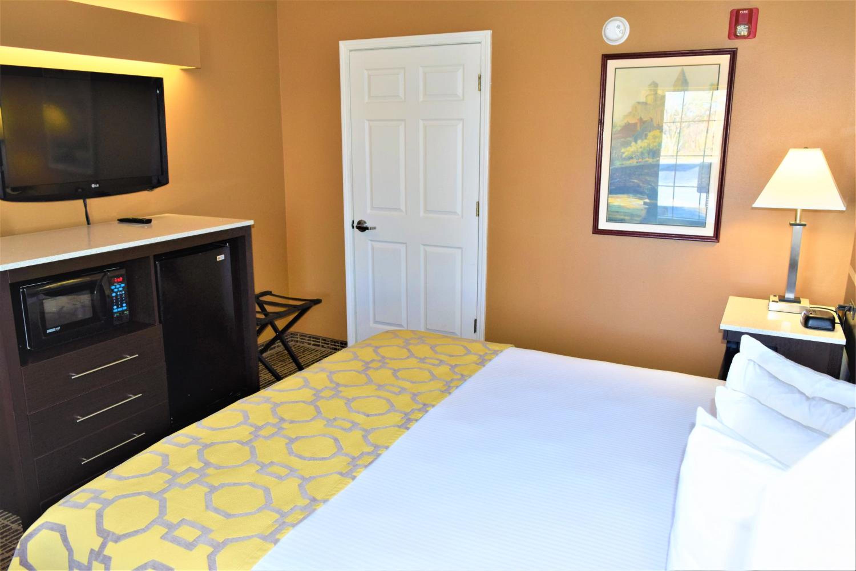 King Room - Disability Access/Non-Smoking - Photo 4