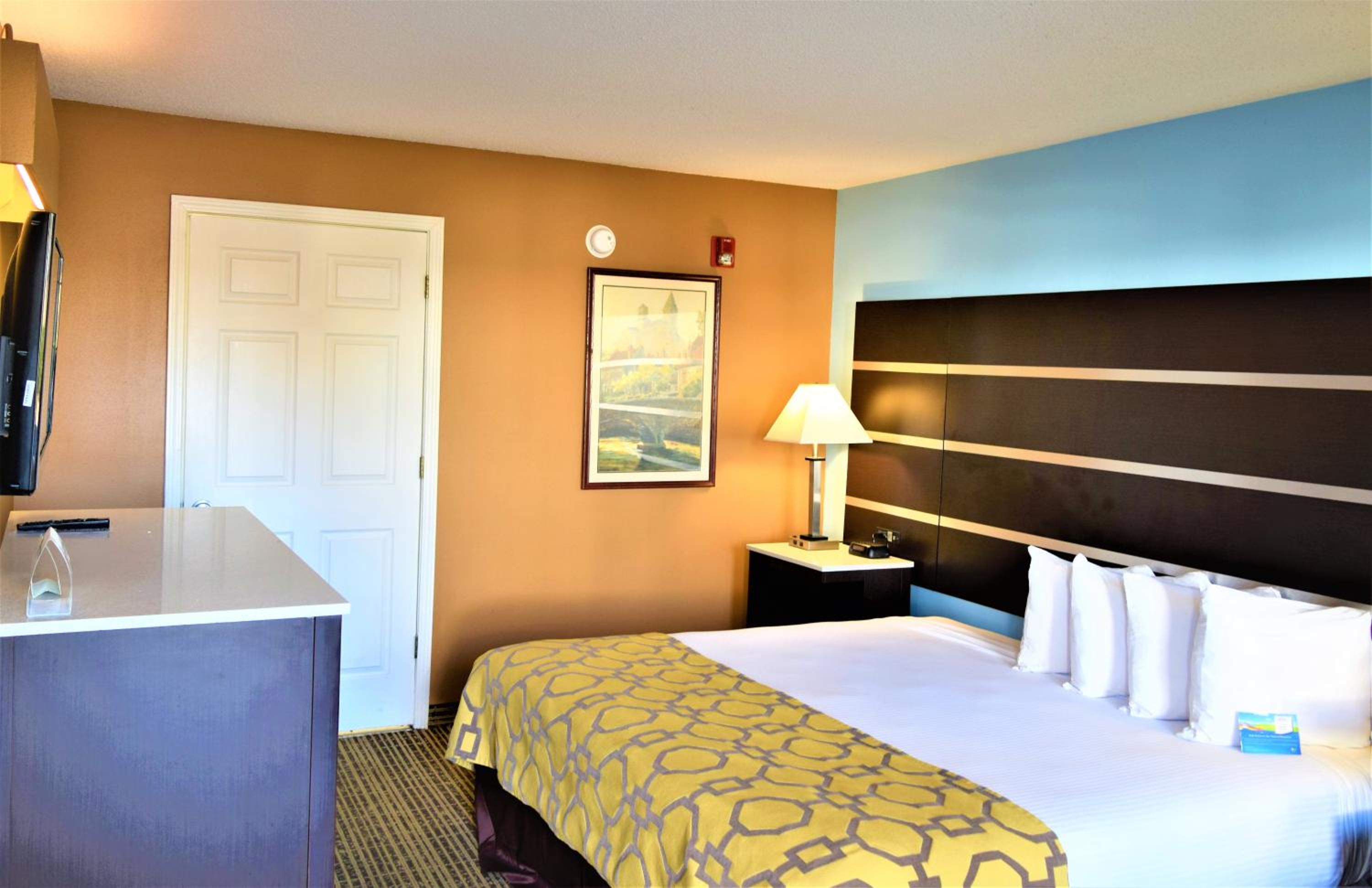King Room - Disability Access/Non-Smoking - Photo 1