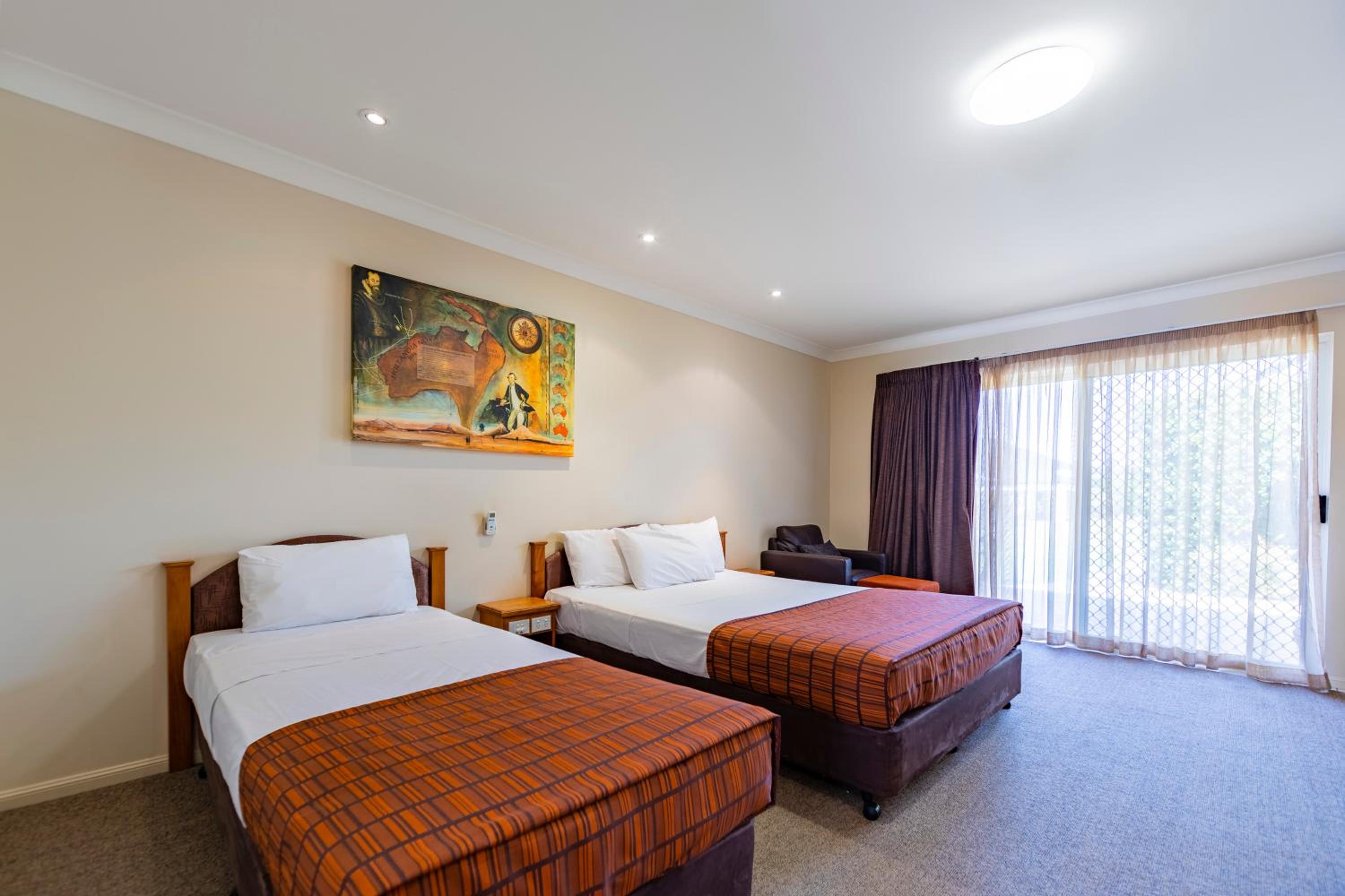 Standard Twin Room photo 1