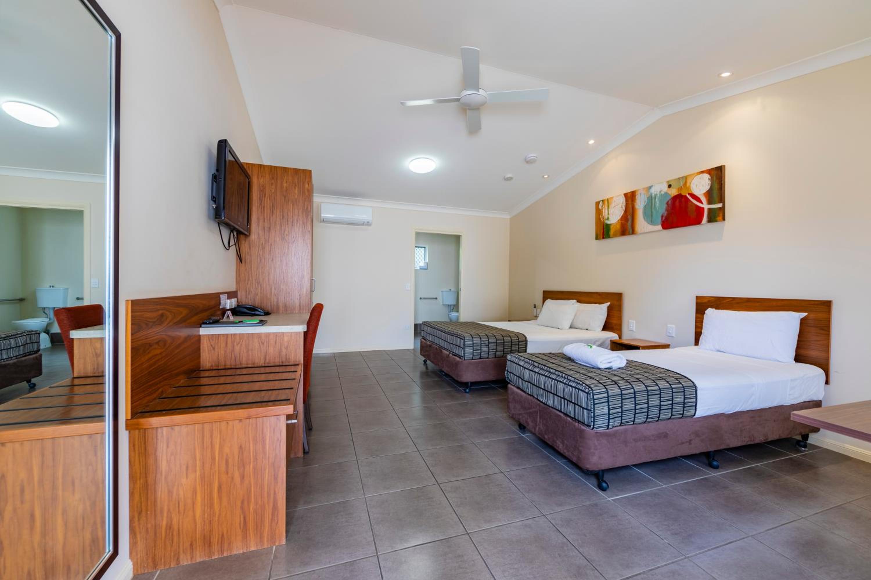 Double or Twin Room photo 2