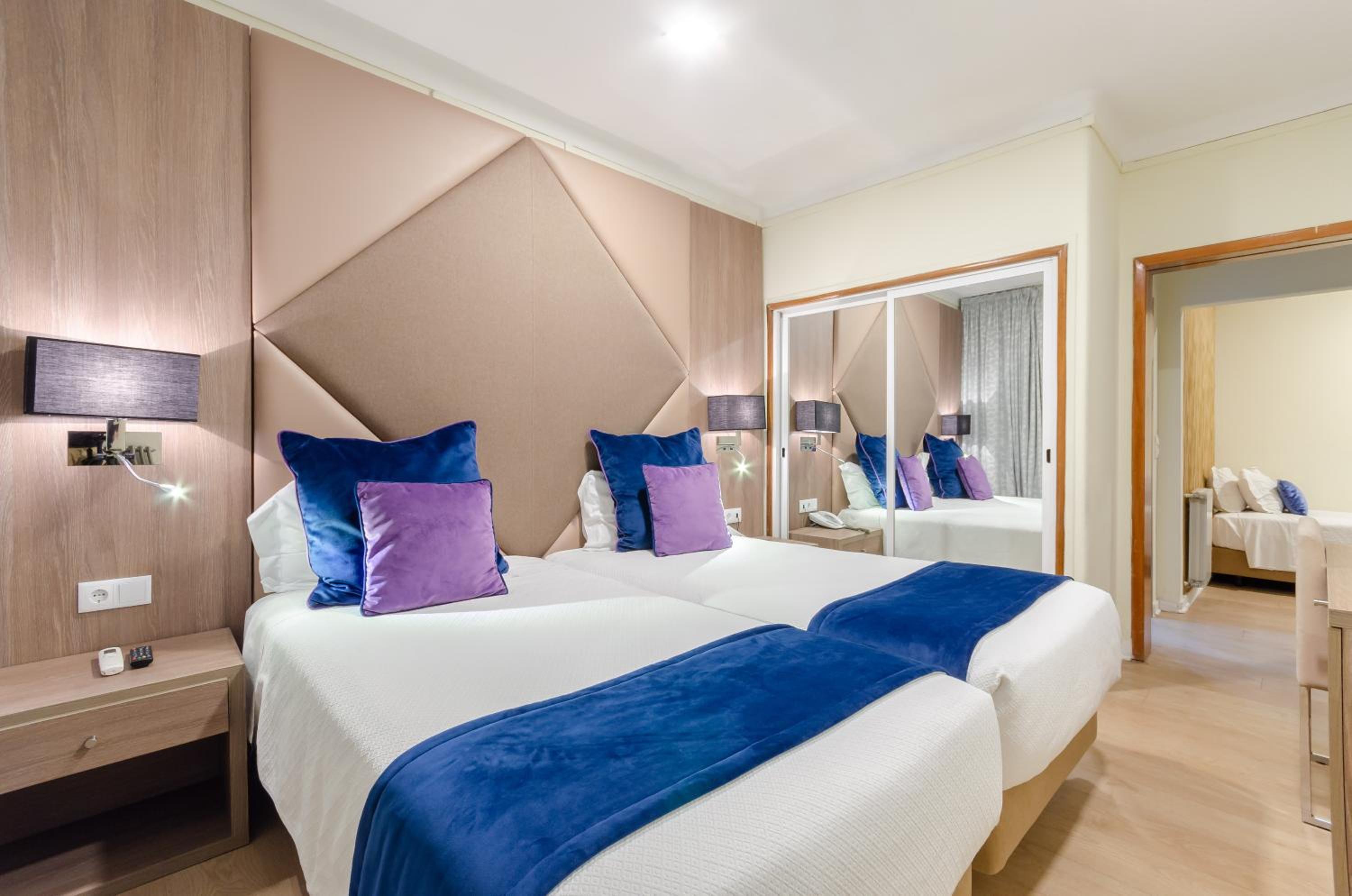 Standard Triple Room - Photo 1