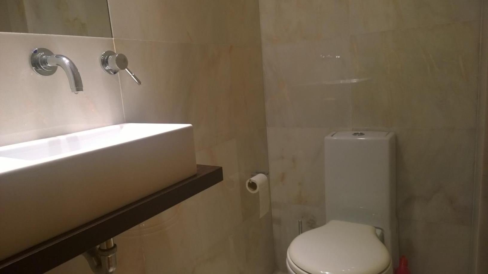 Two-Bedroom Apartment - Photo 9