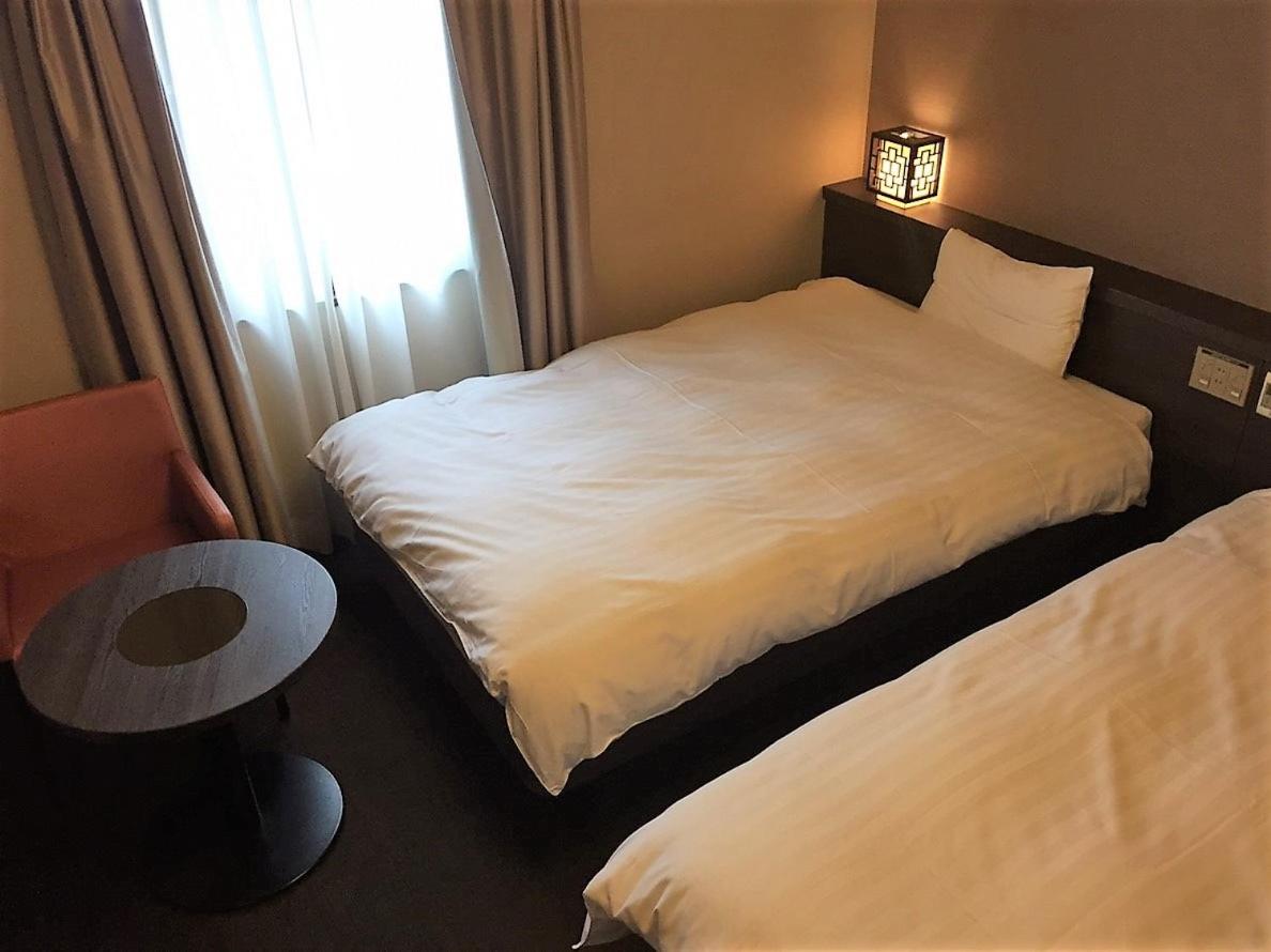 Twin Room - Non-Smoking - Photo 1