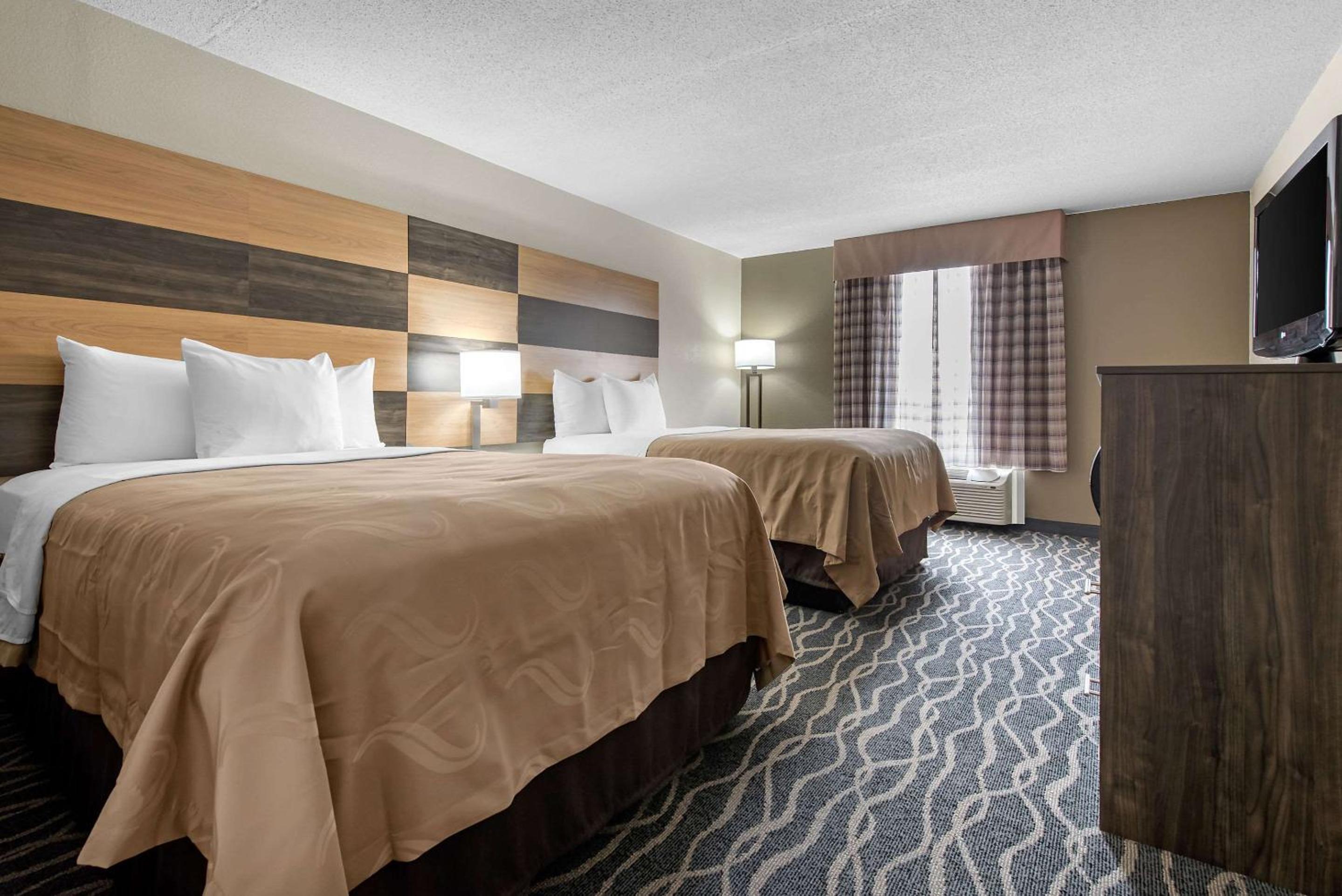 Double Suite with Sofa Bed - Non-Smoking - Photo 2