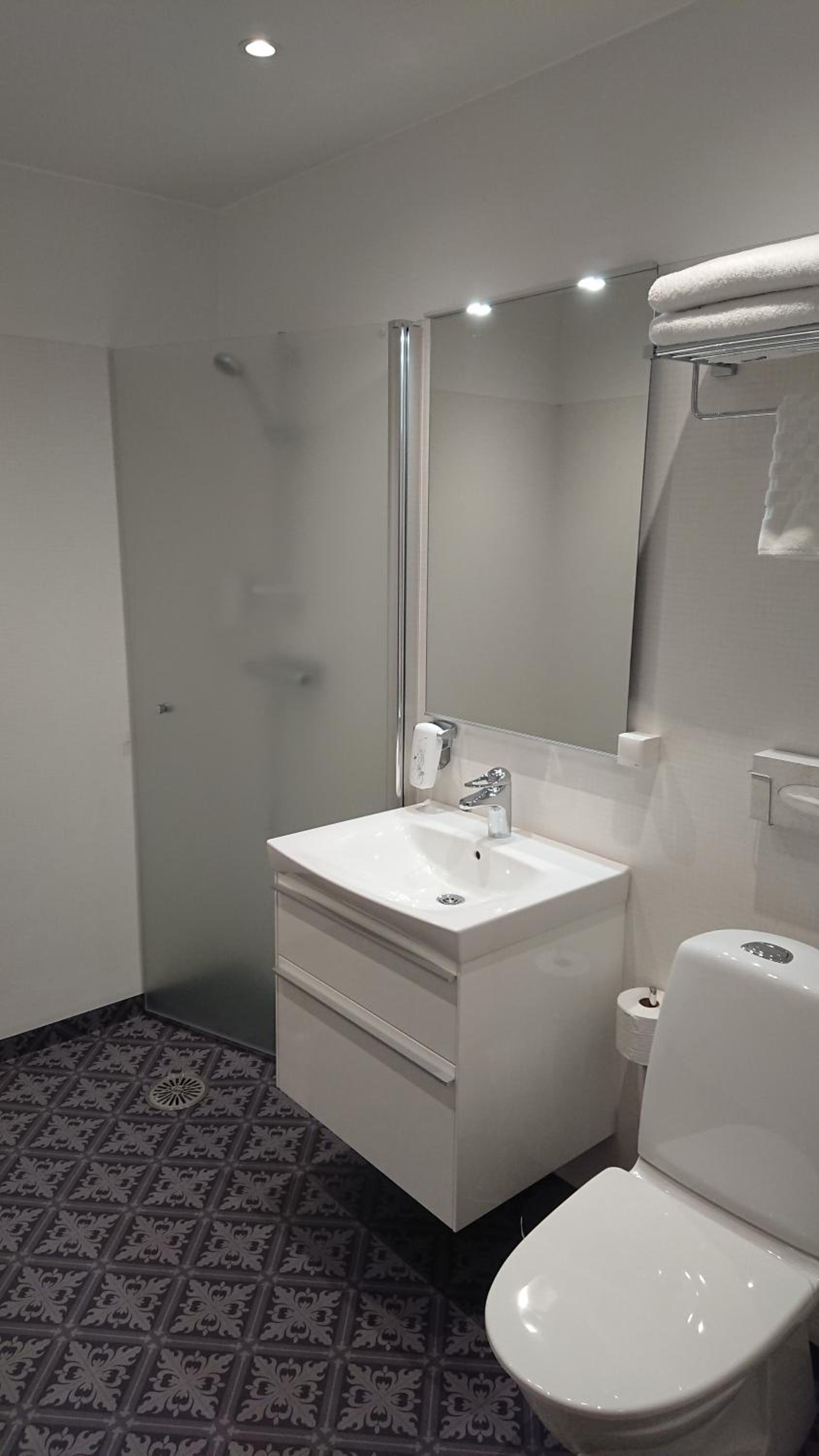 Superior Double Room with Two Single Beds - Non-Smoking - Photo 2