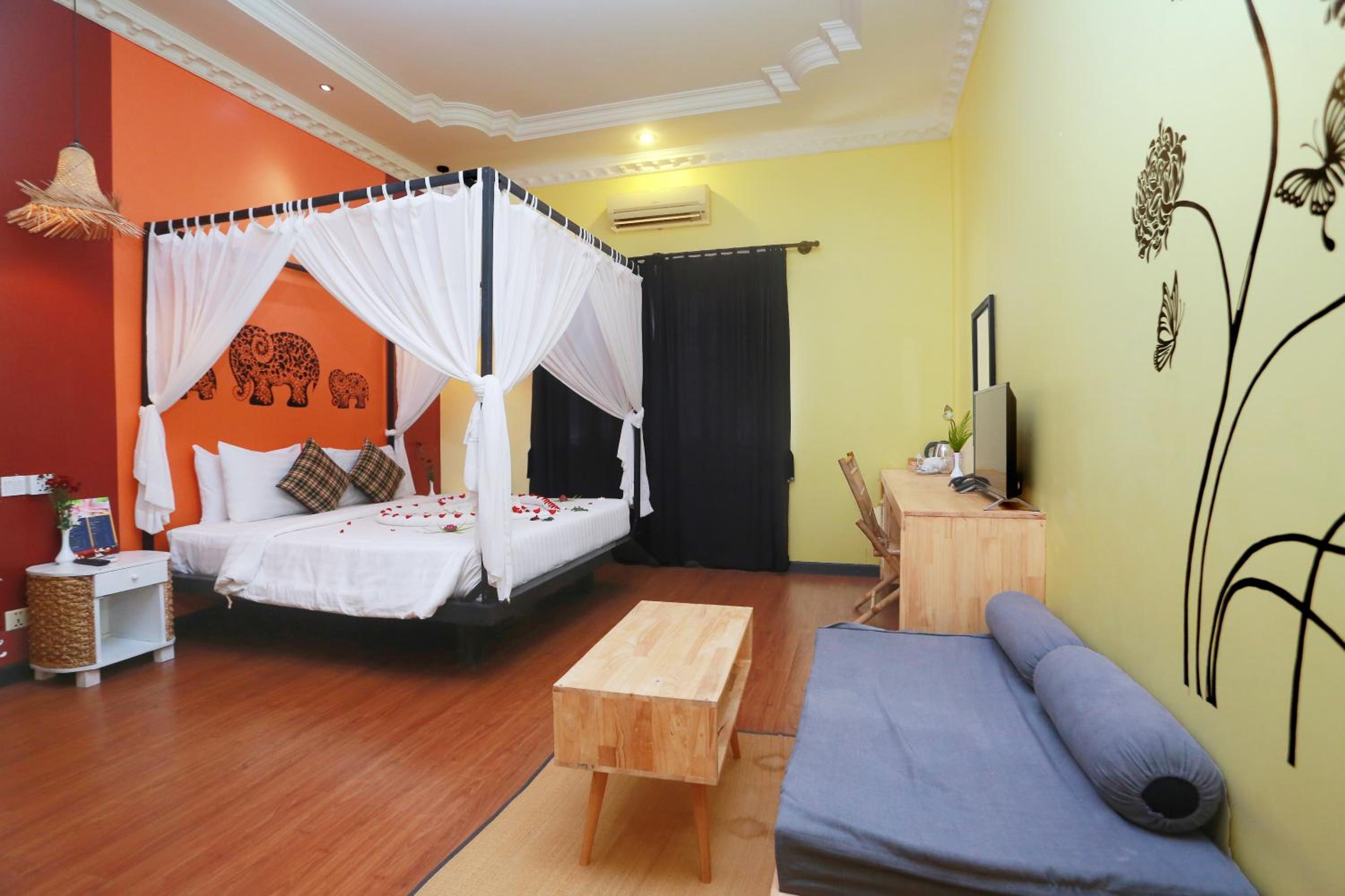 Deluxe Double or Twin Room @ Free Pickup photo 2