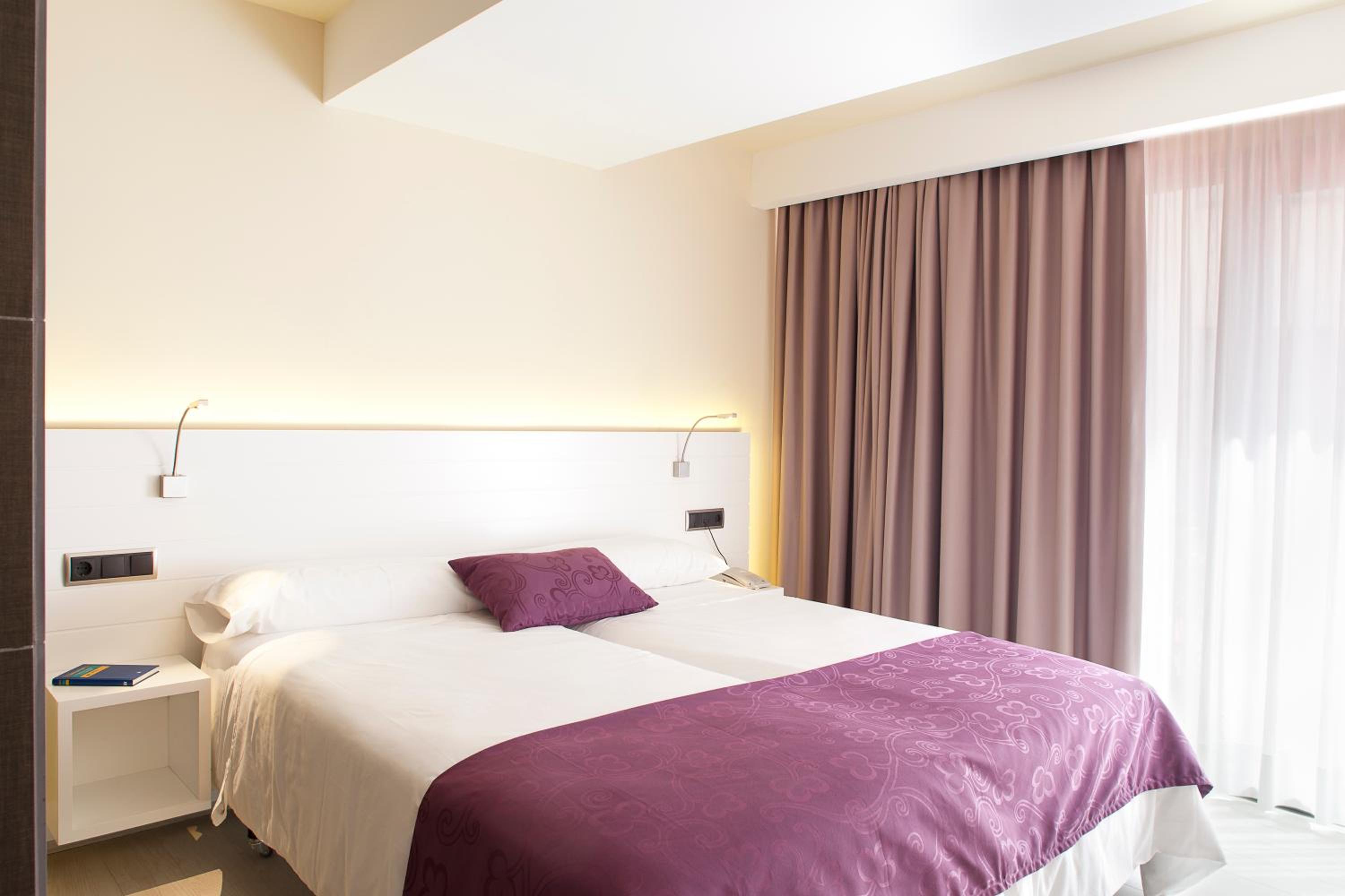 Habitación Doble Comfort con Balcón
