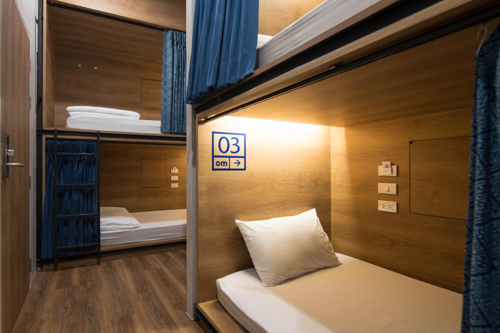 Bed in 4-Bed Mixed Dormitory Room photo 3