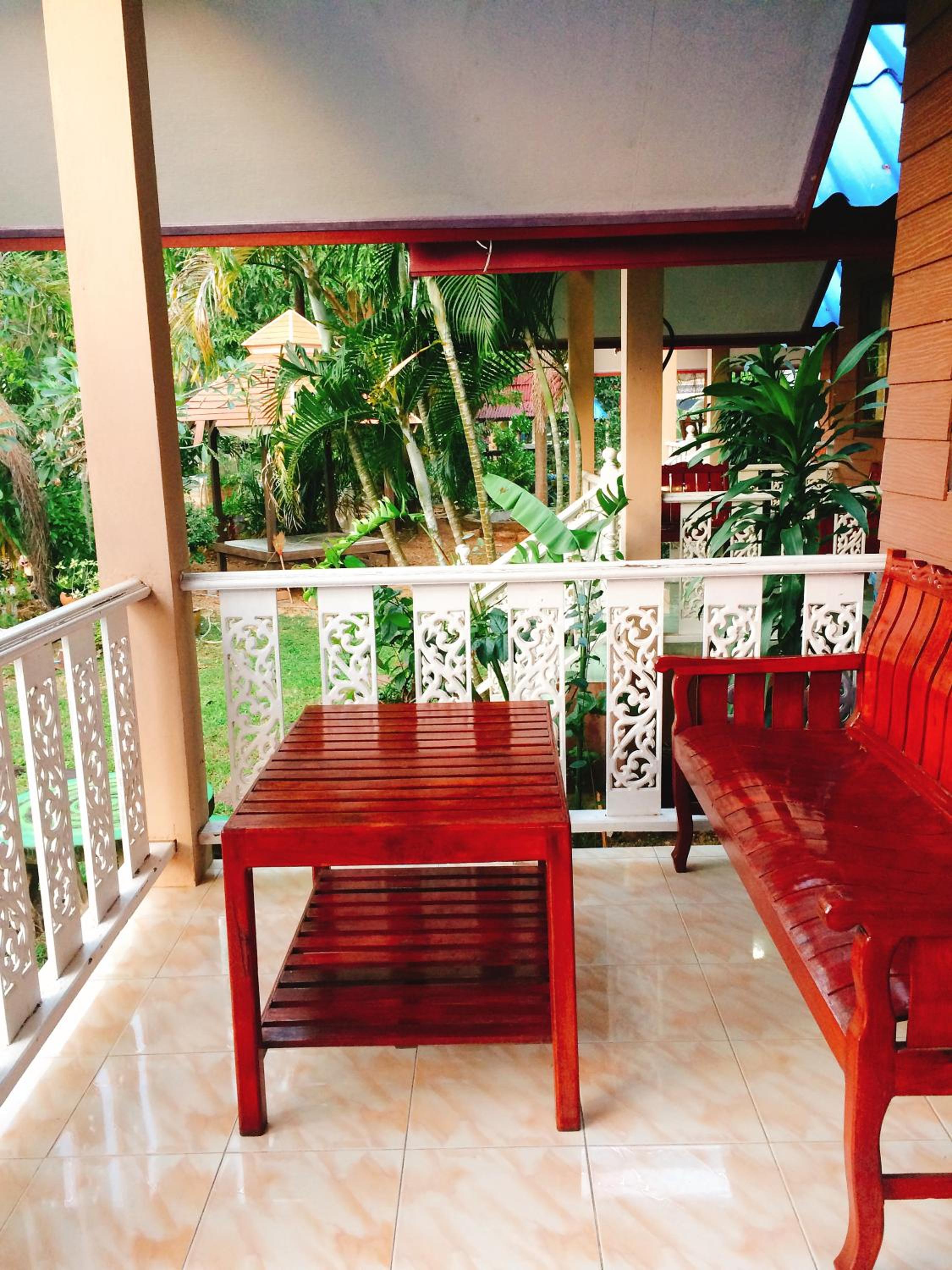 Double Room with Balcony - Photo 11