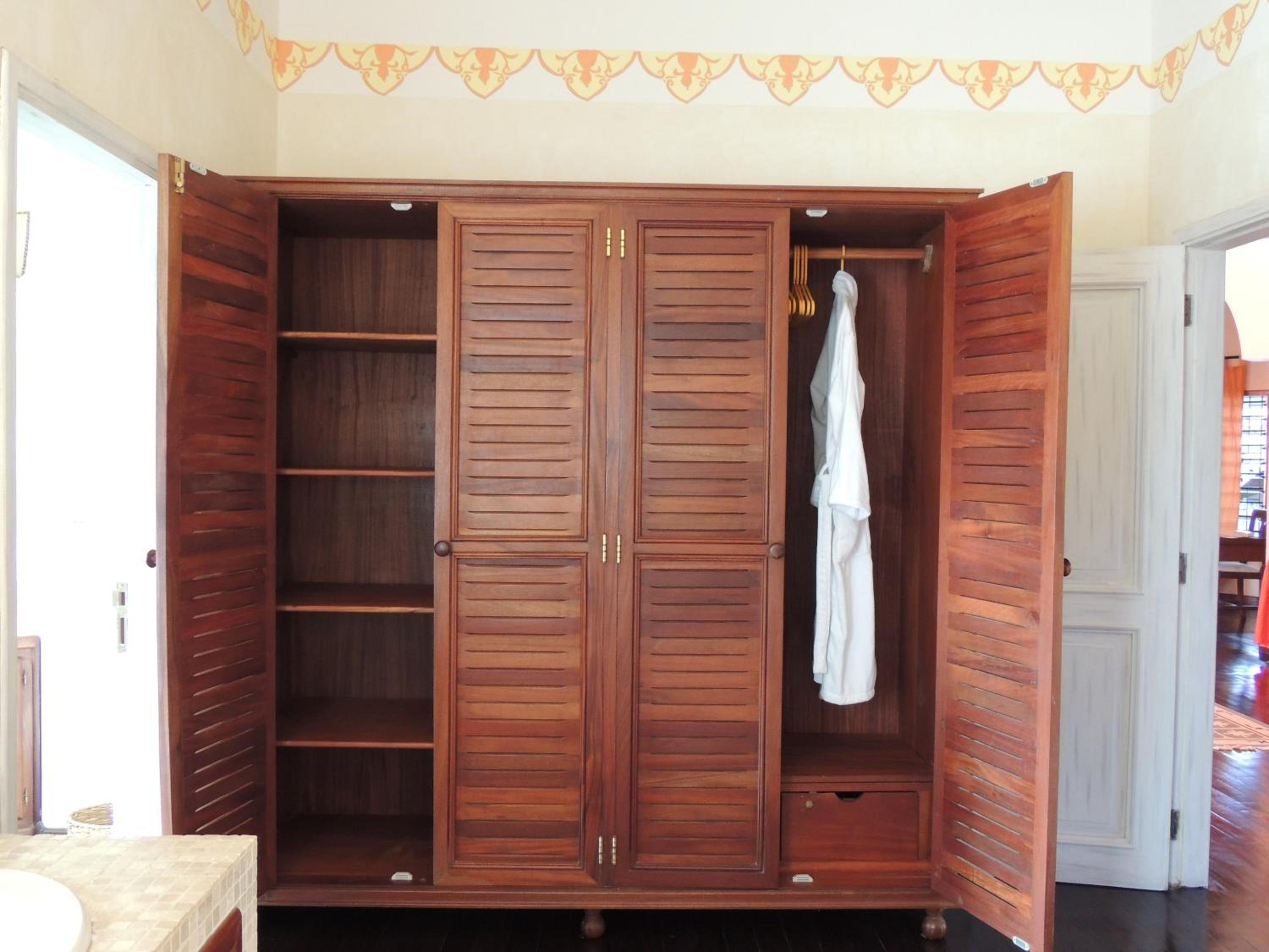 Deluxe Suite - Photo 7