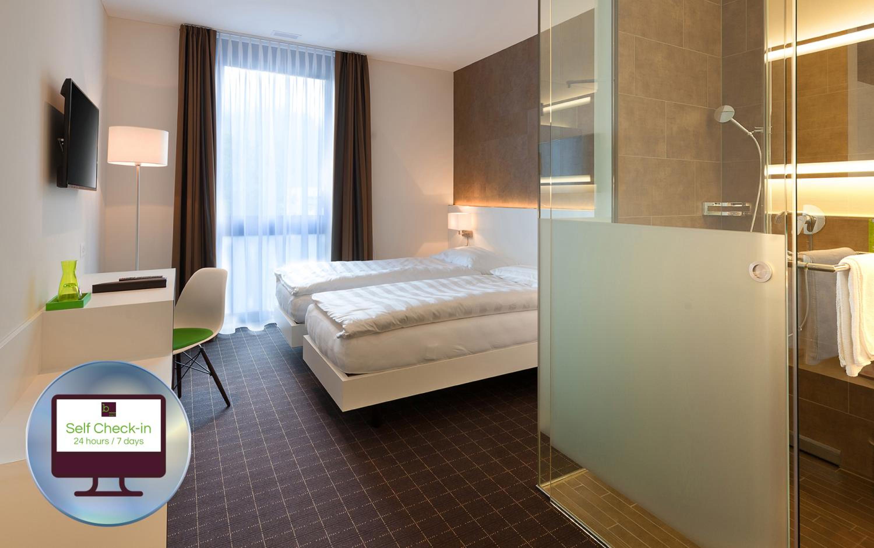 Standard Double or Twin Room photo 2