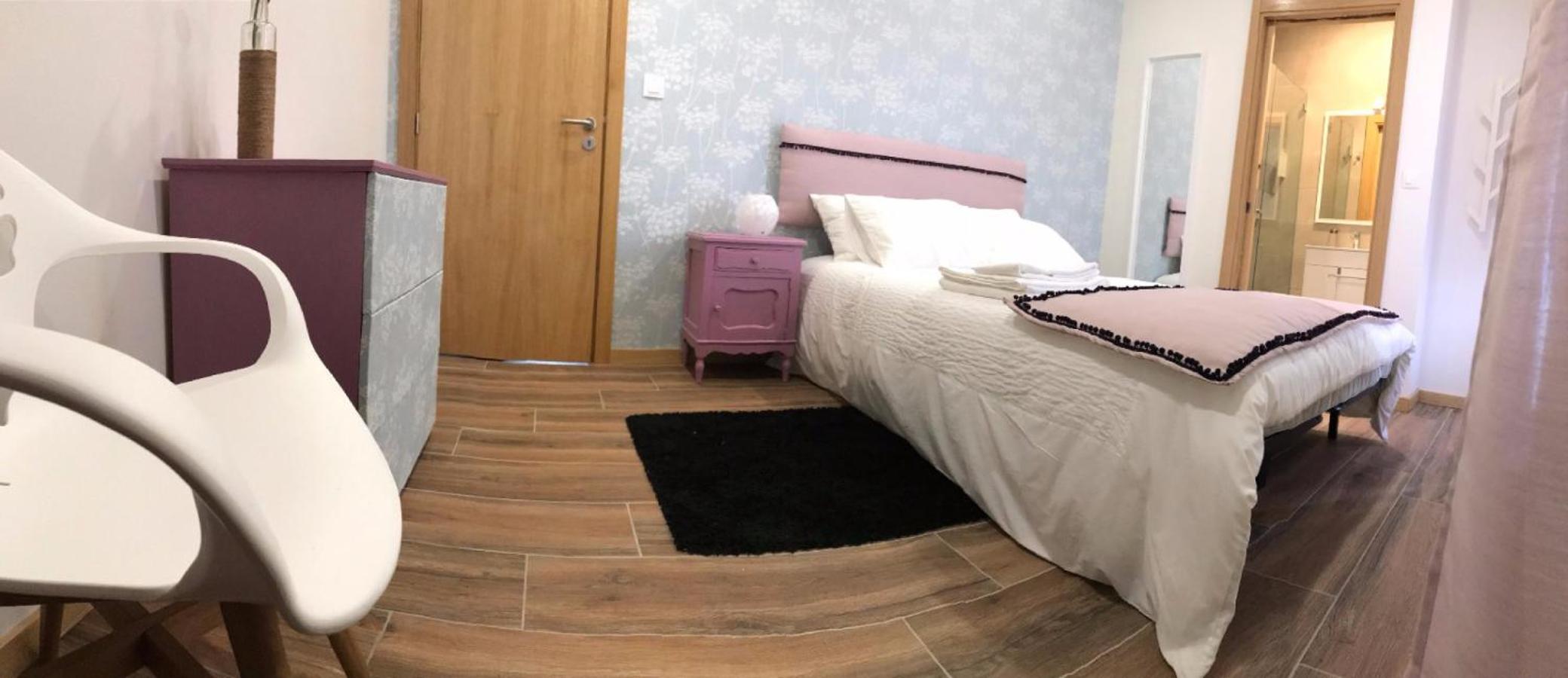 Three-Bedroom House photo 2