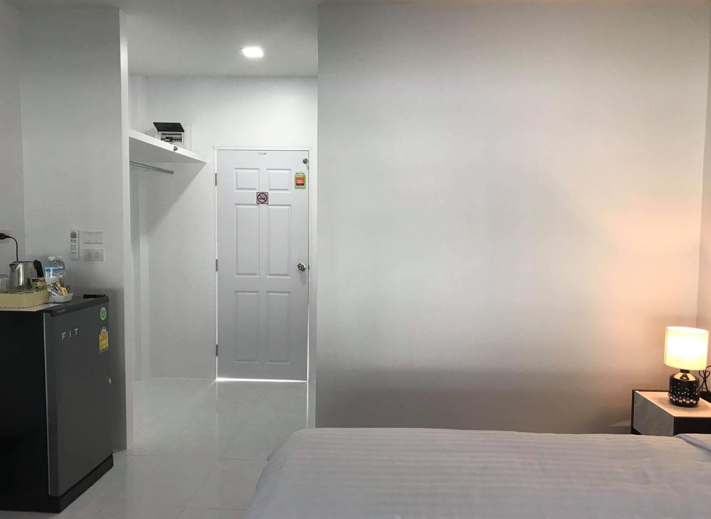 Apartment - Photo 9
