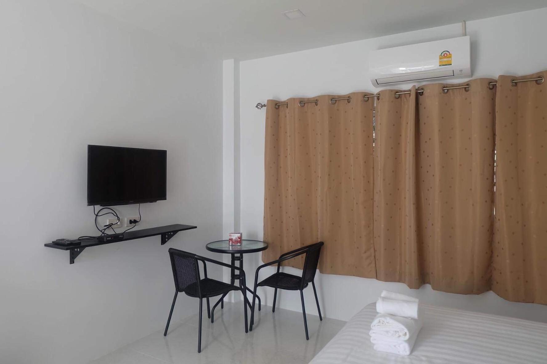 Apartment - Photo 15