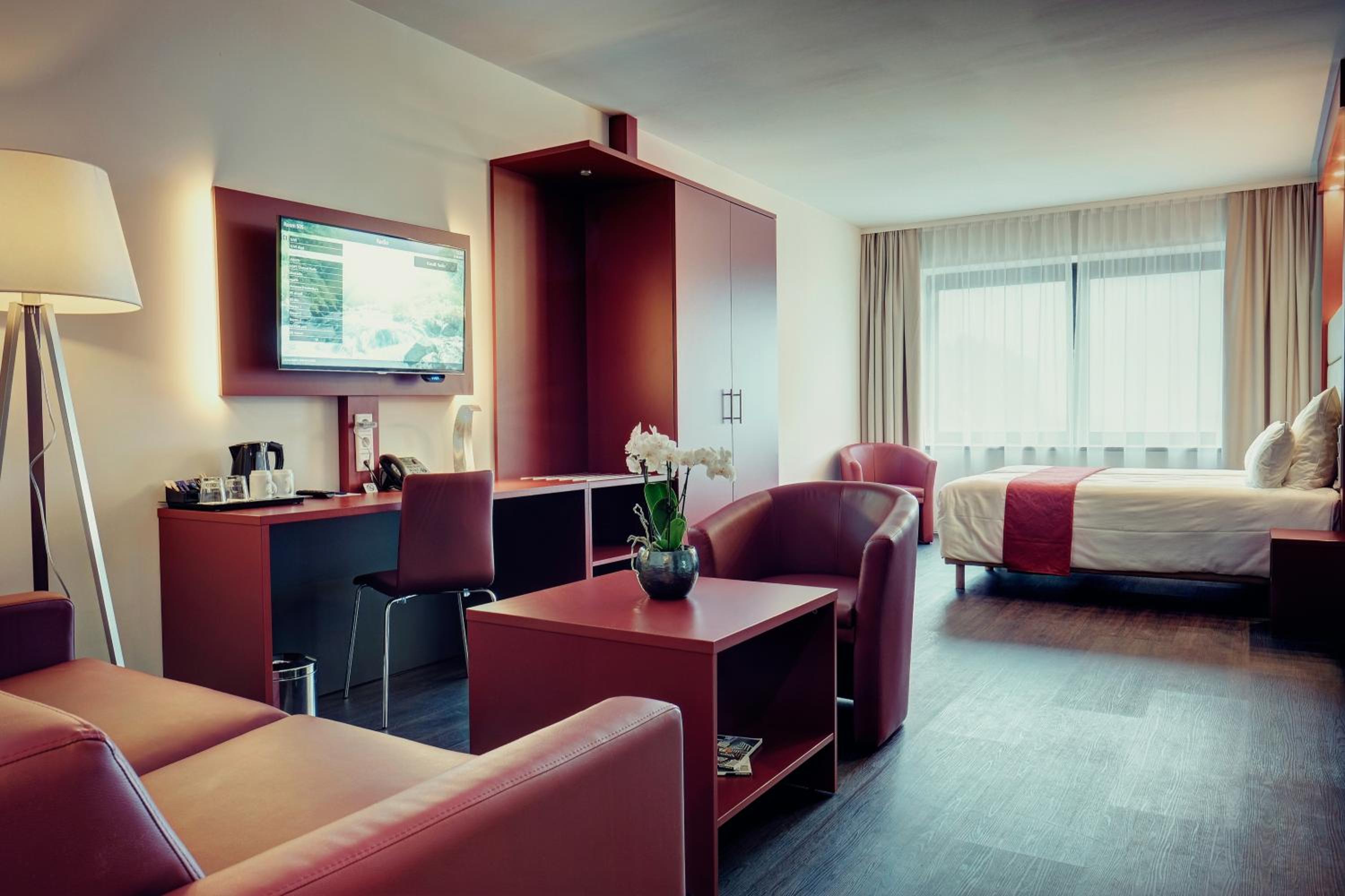 Lounge Room photo 2