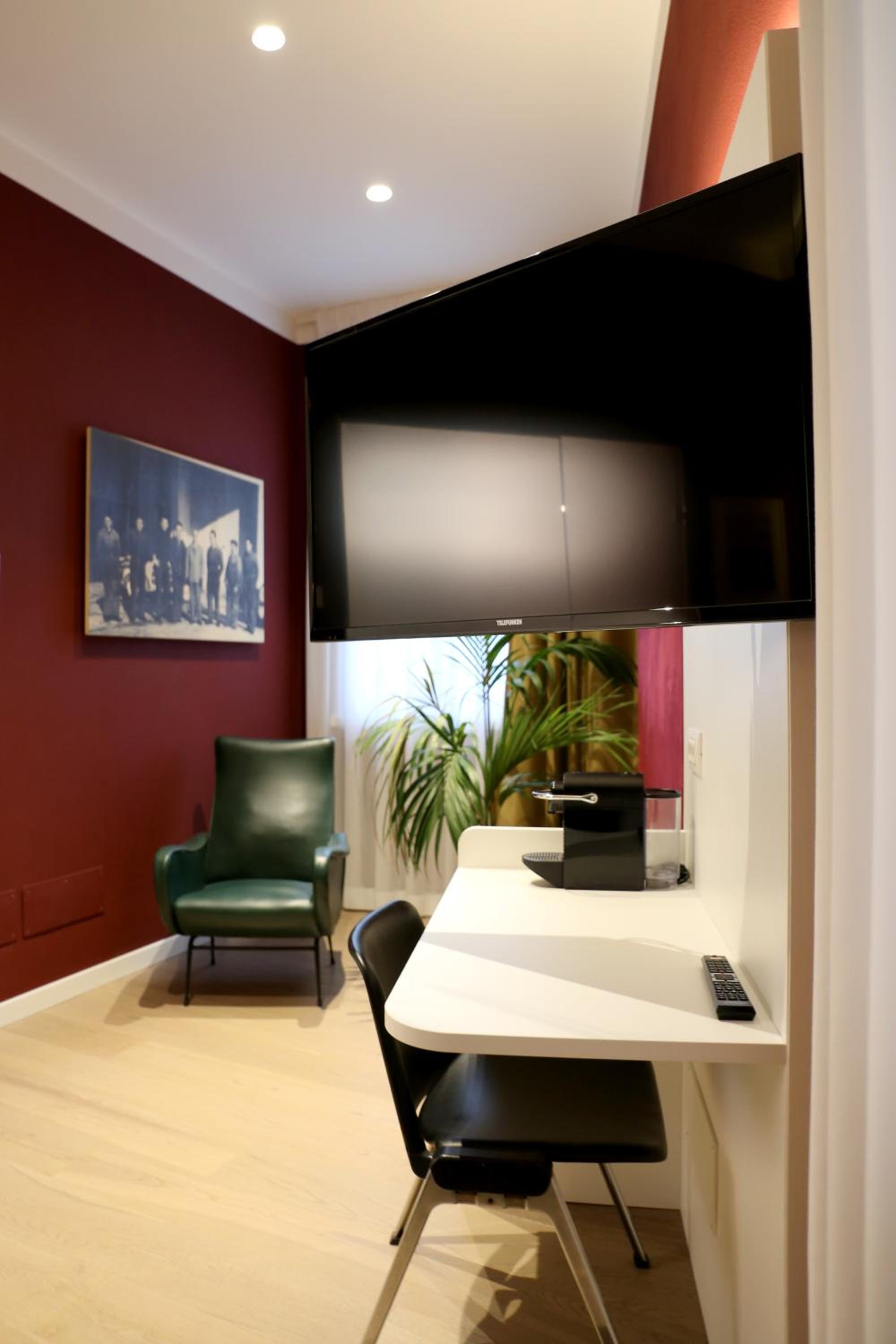 Deluxe Double Room - Photo 5