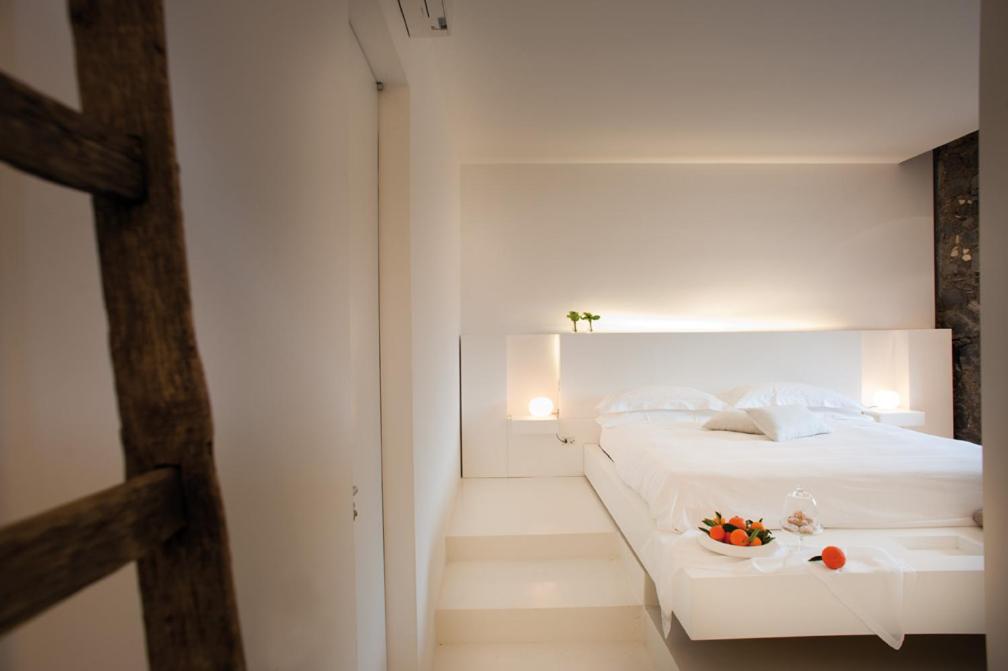 Standard Double Room - Photo 4