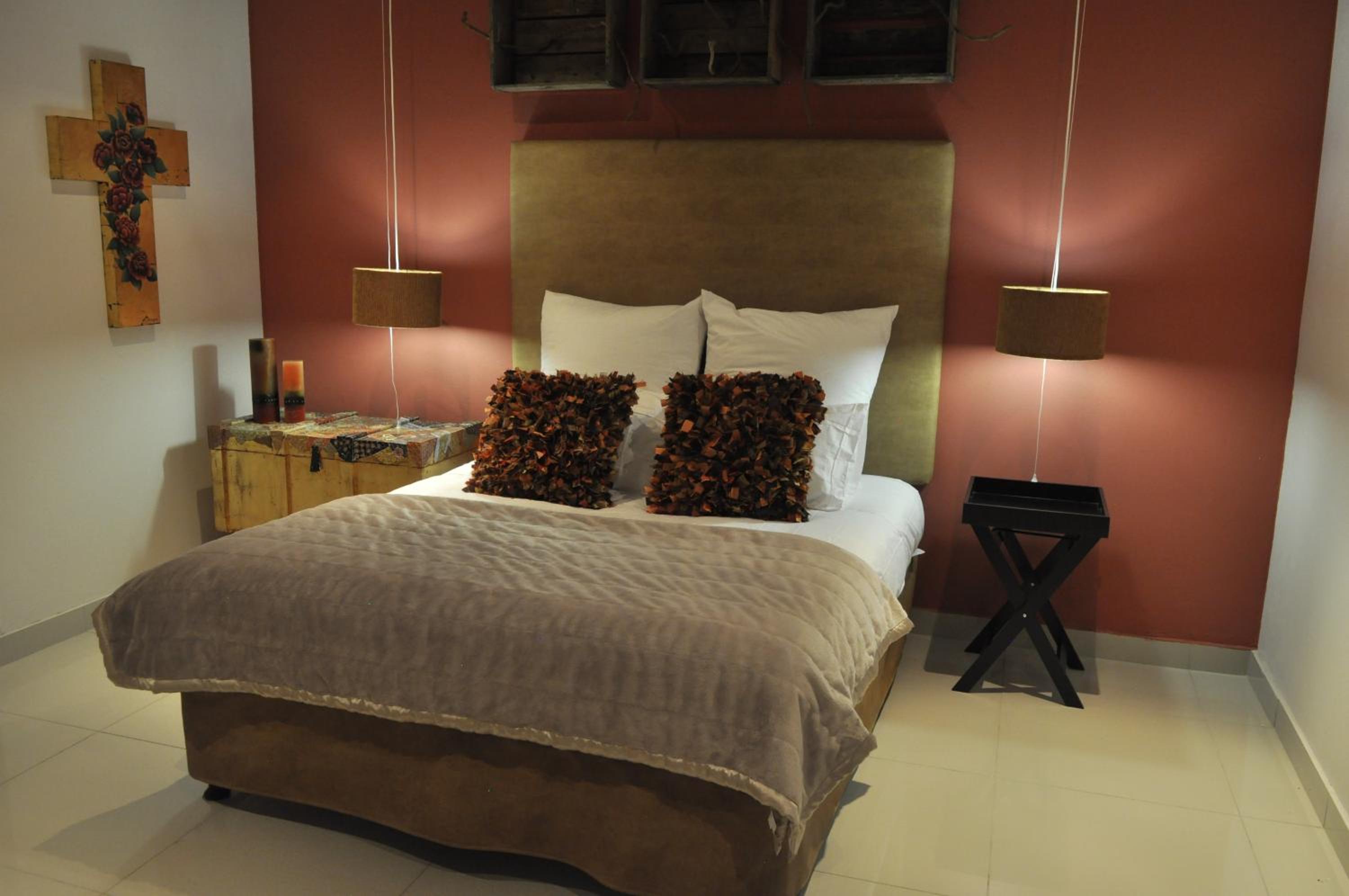 Standard Queen Room - Photo 1