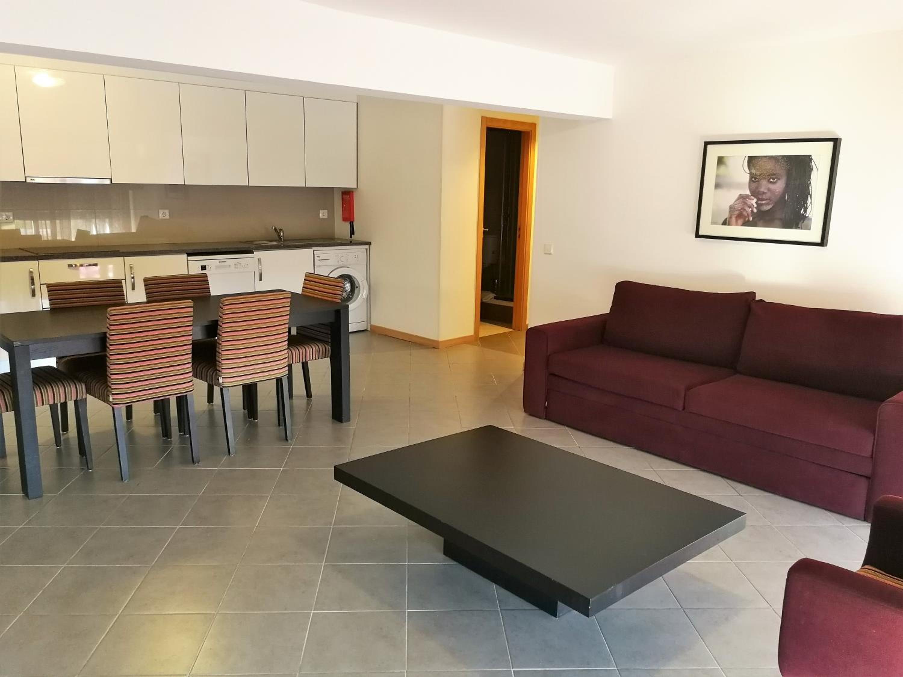 Two-Bedroom Apartment without Balcony thumbnail 5