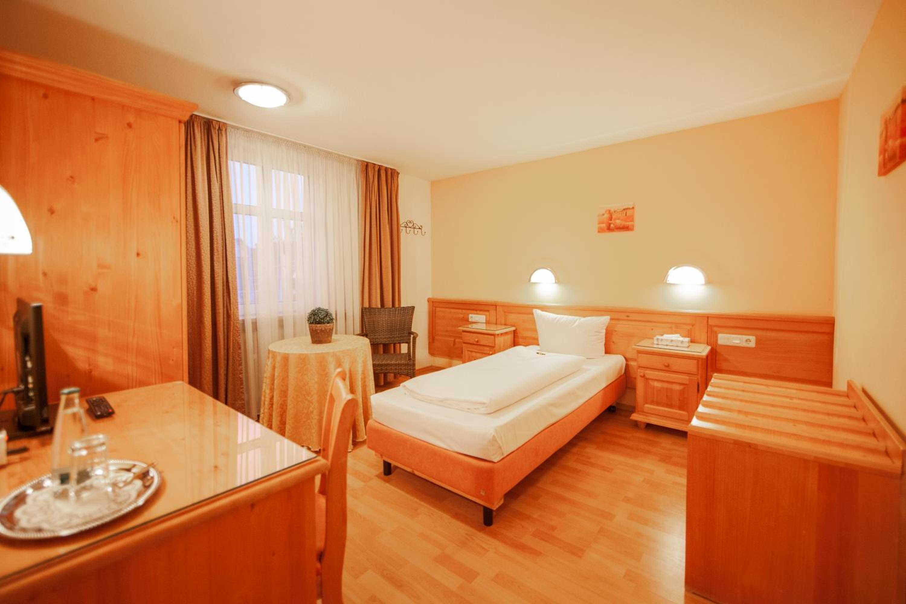Single Room