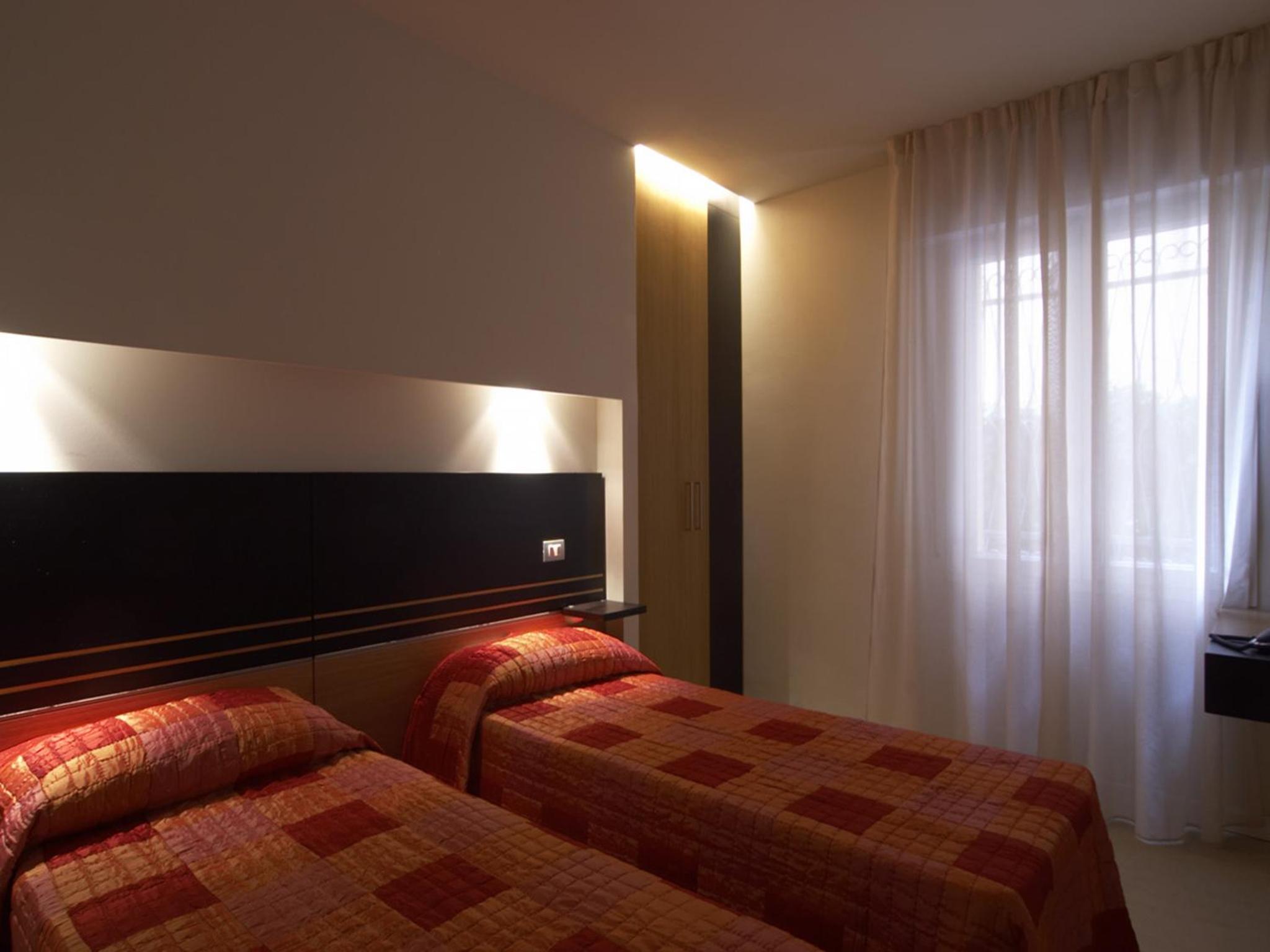 Classic Double Room - Photo 3