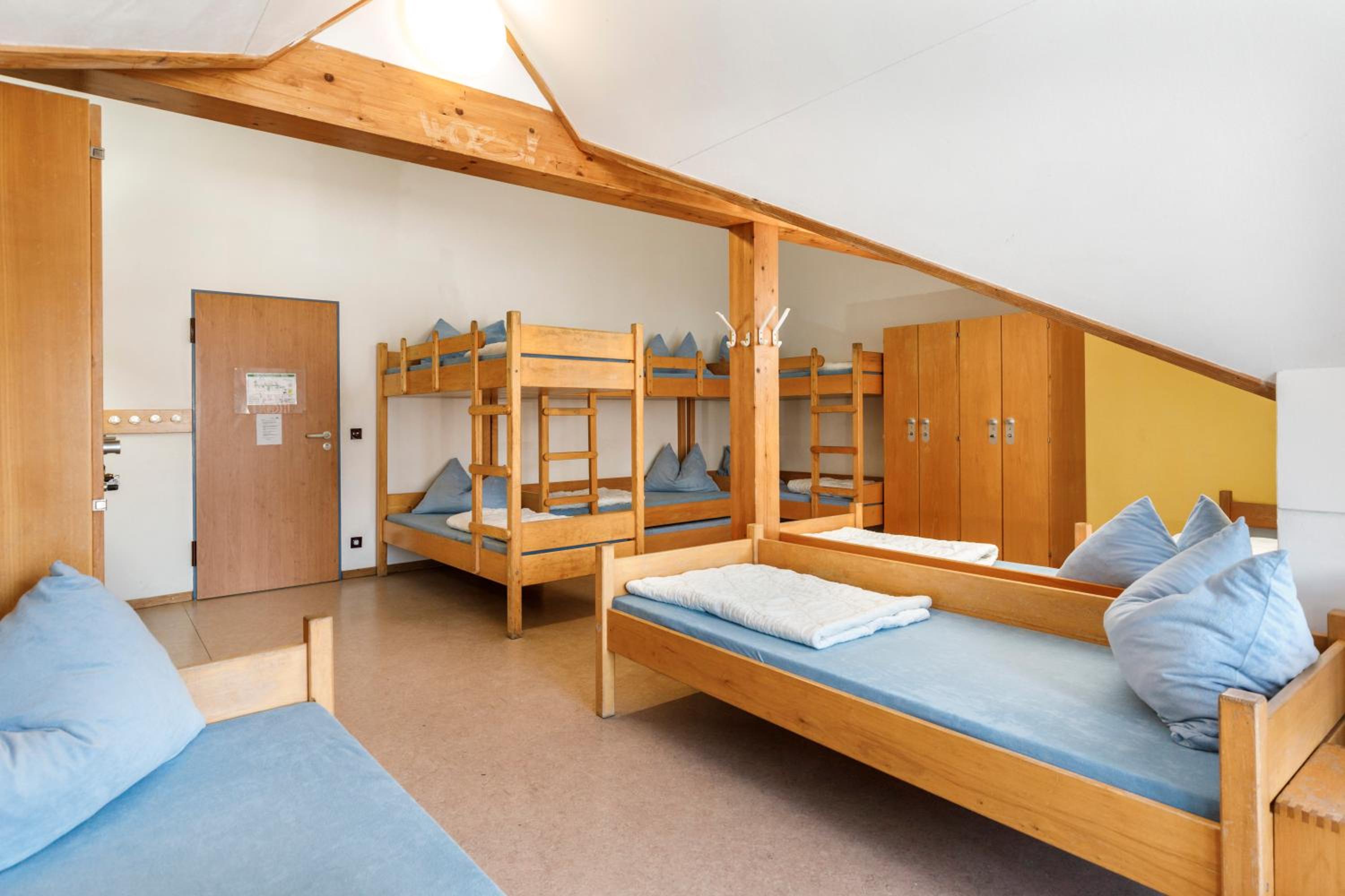 Single Bed in Mixed Dormitory Room photo 3