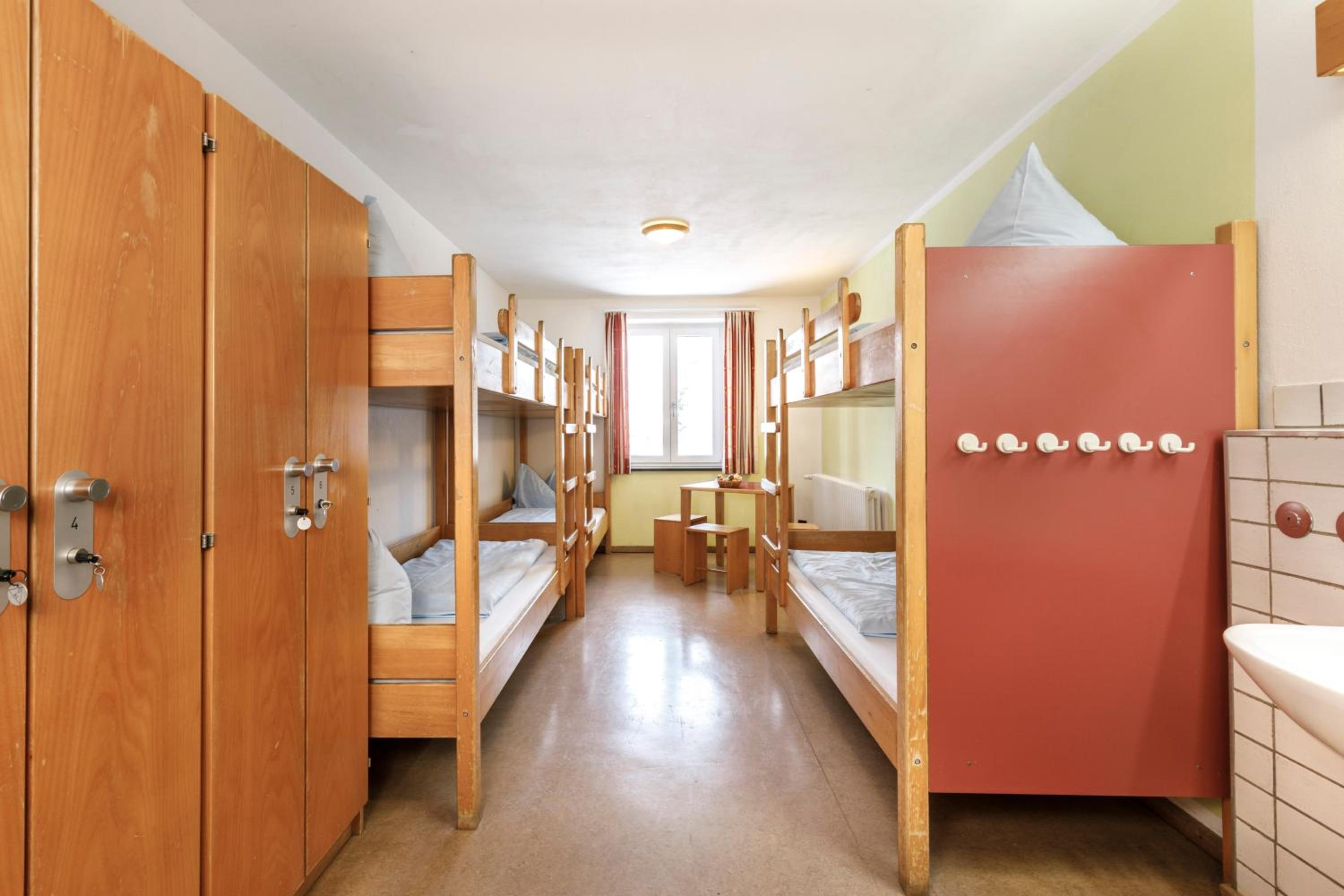 Single Bed in Mixed Dormitory Room photo 2