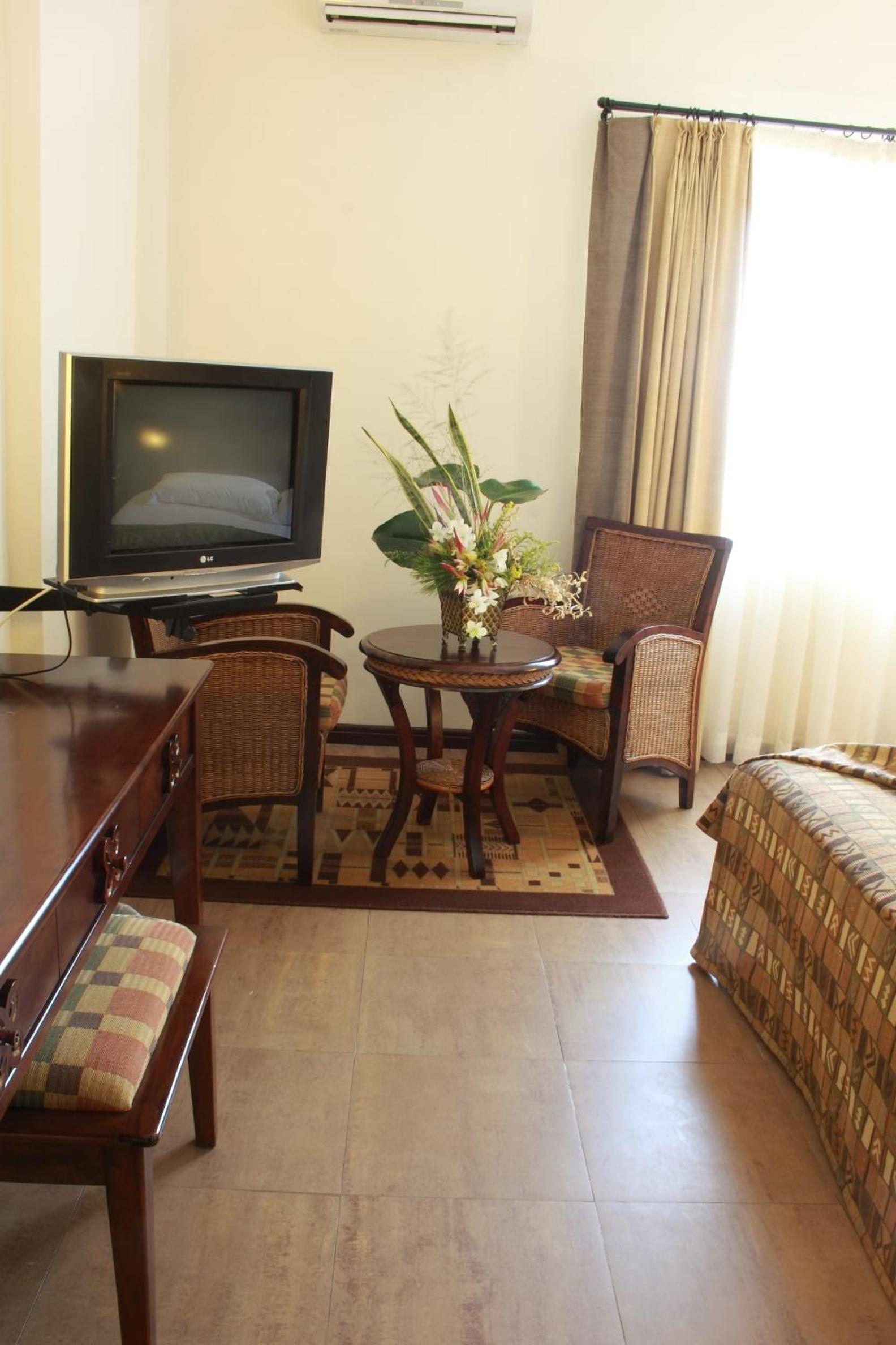 Club Twin Room