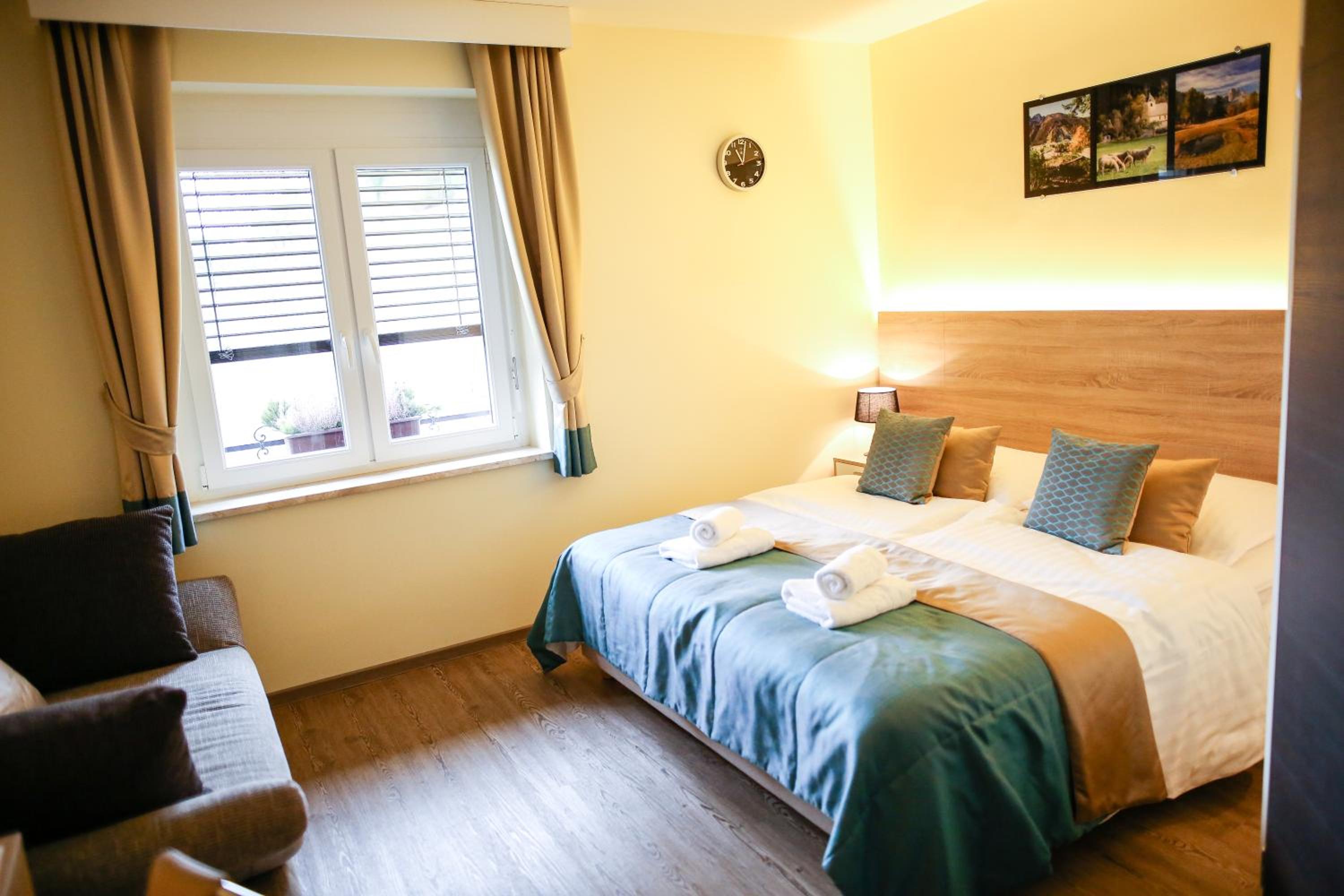 Double Room with Private Bathroom
