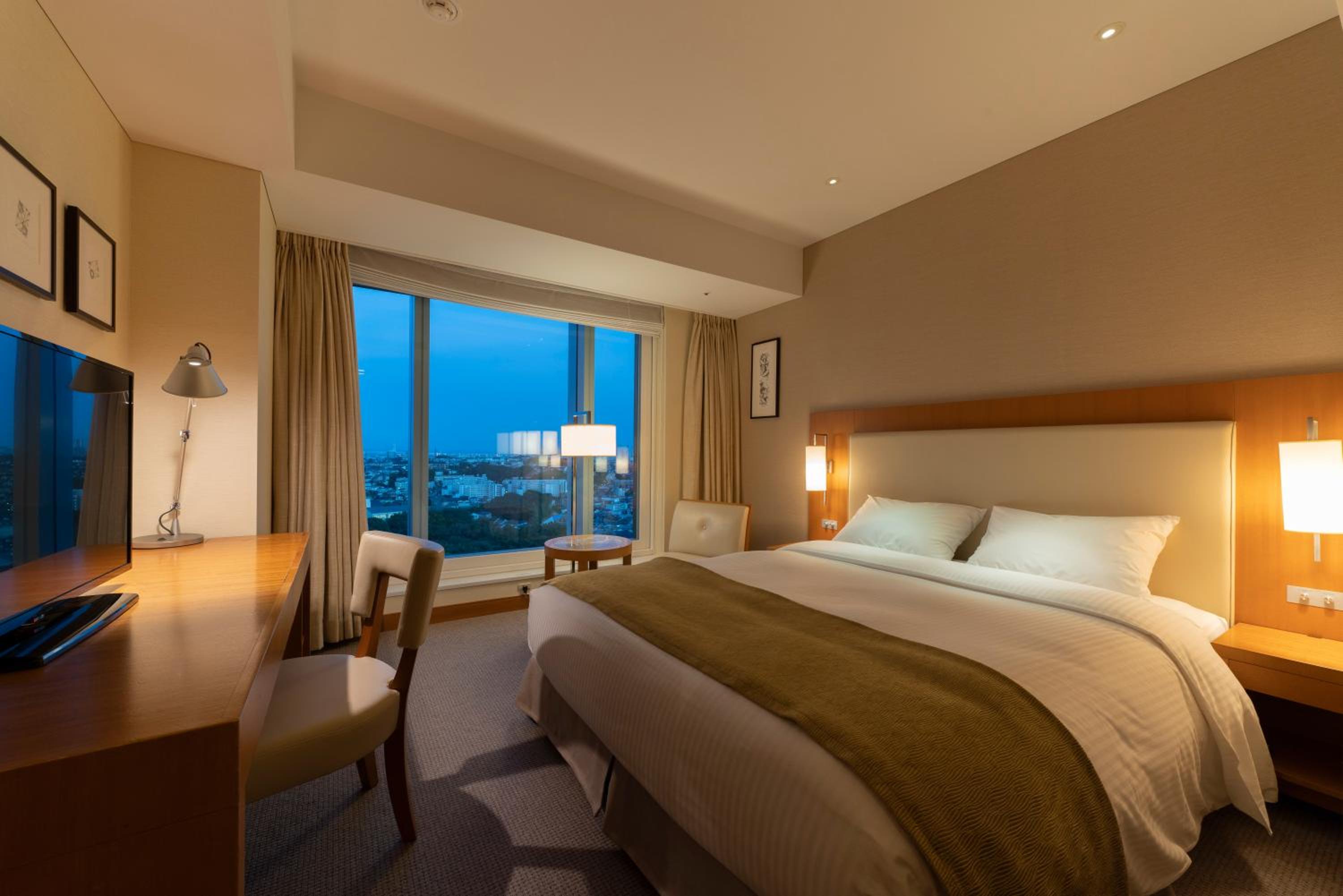 Moderate Double Room -Non Smoking - Photo 10