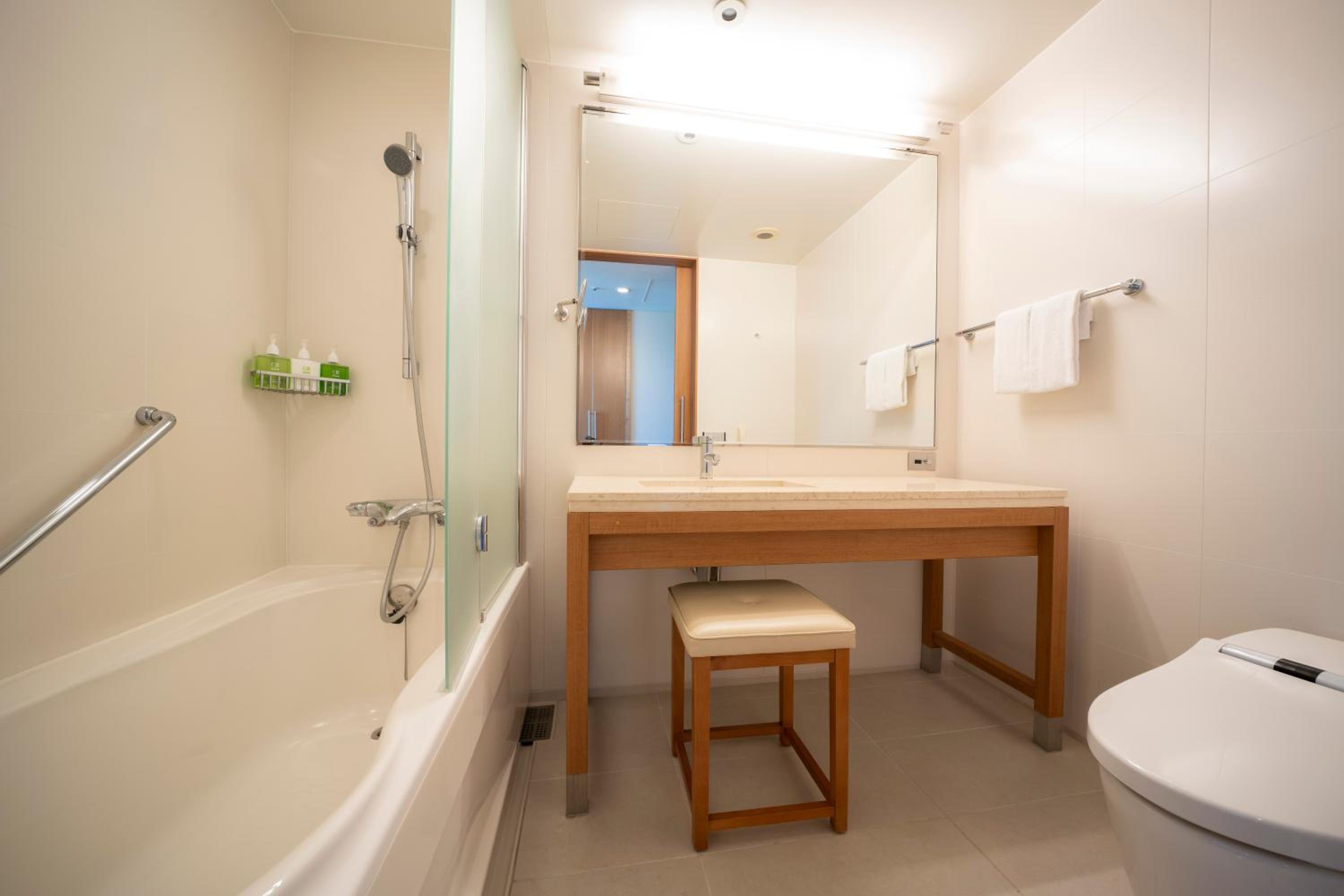 Moderate Double Room -Non Smoking - Photo 7