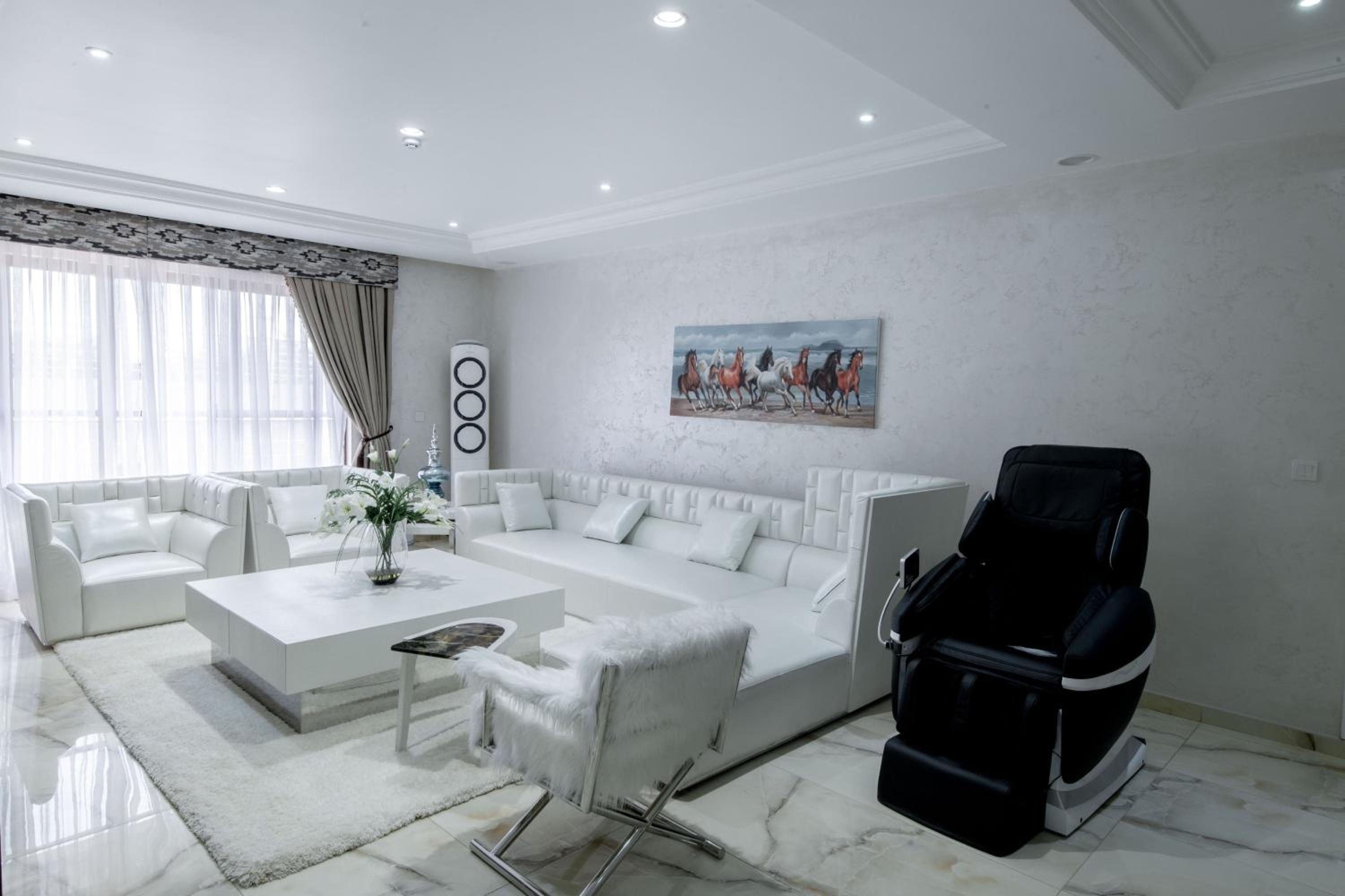 Penthouse Apartment