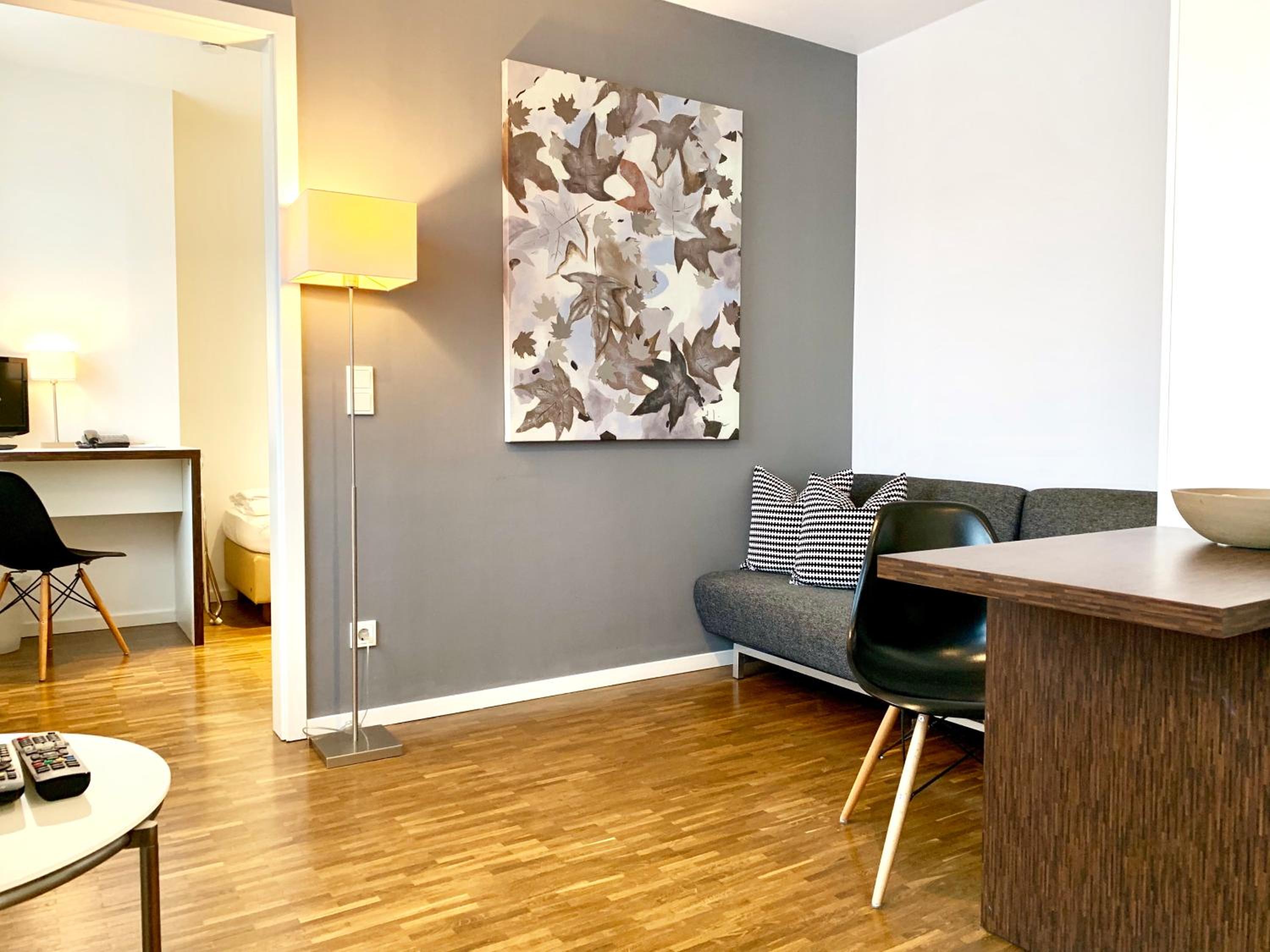 Apartment Family - Photo 6