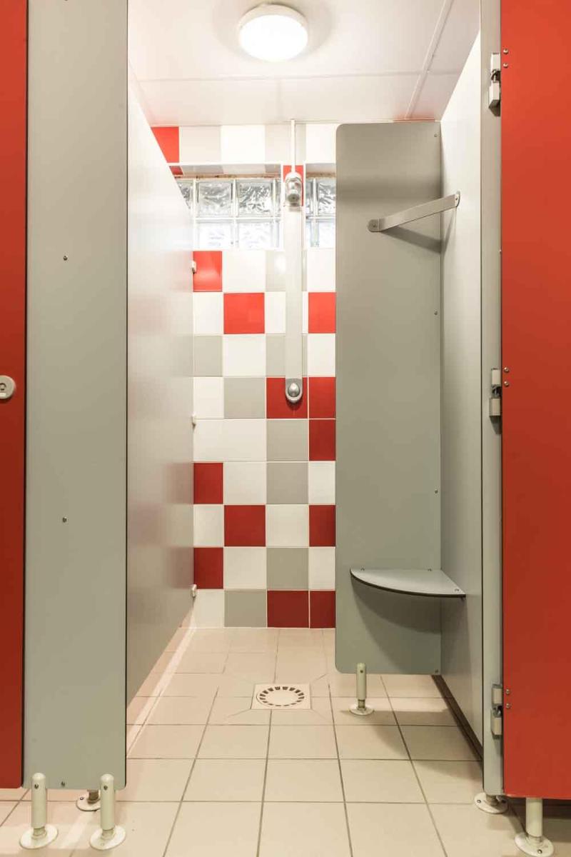 Basic Triple Room with Shared Bathroom photo 2