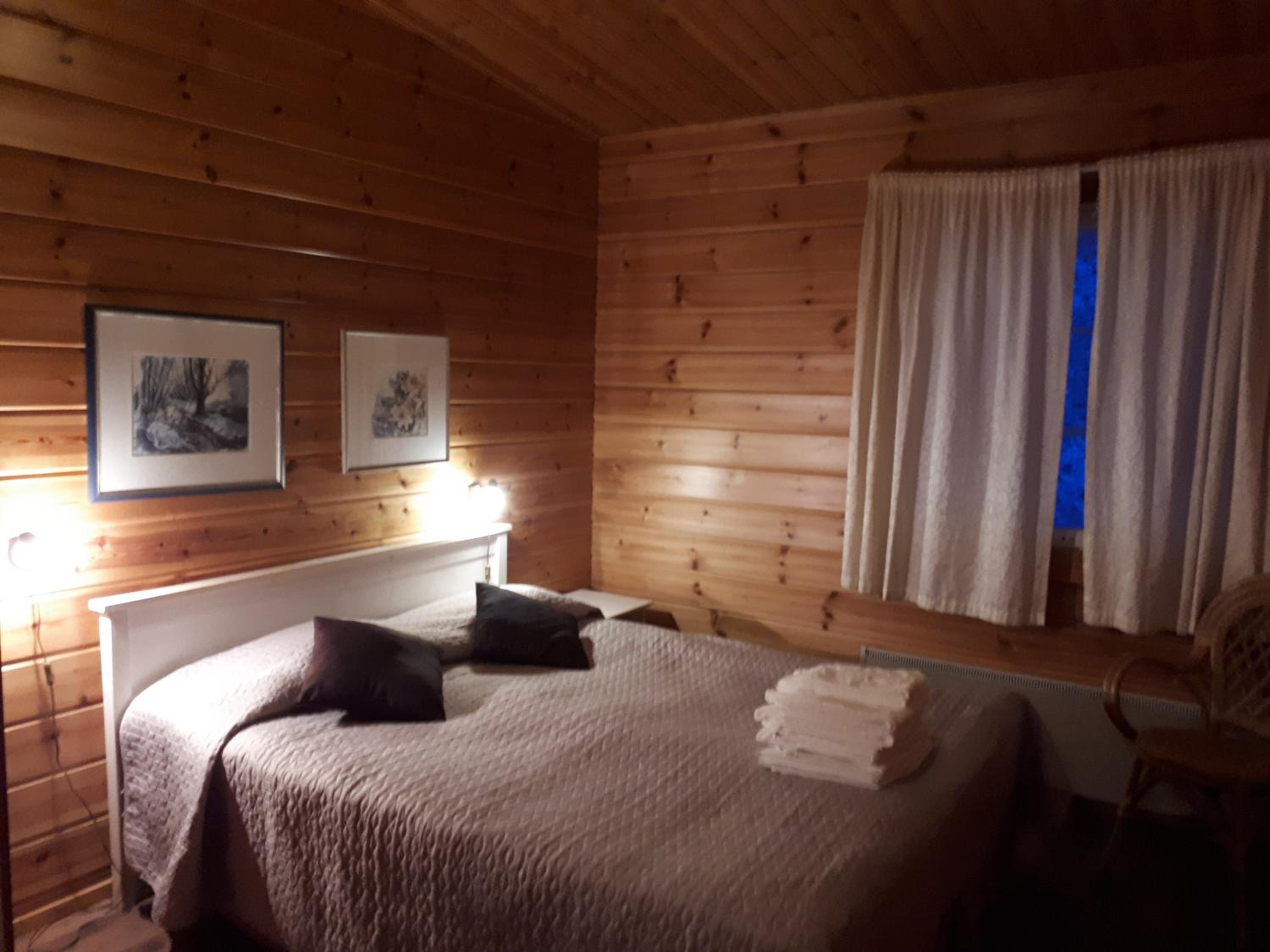 One-Bedroom Apartment with Sauna