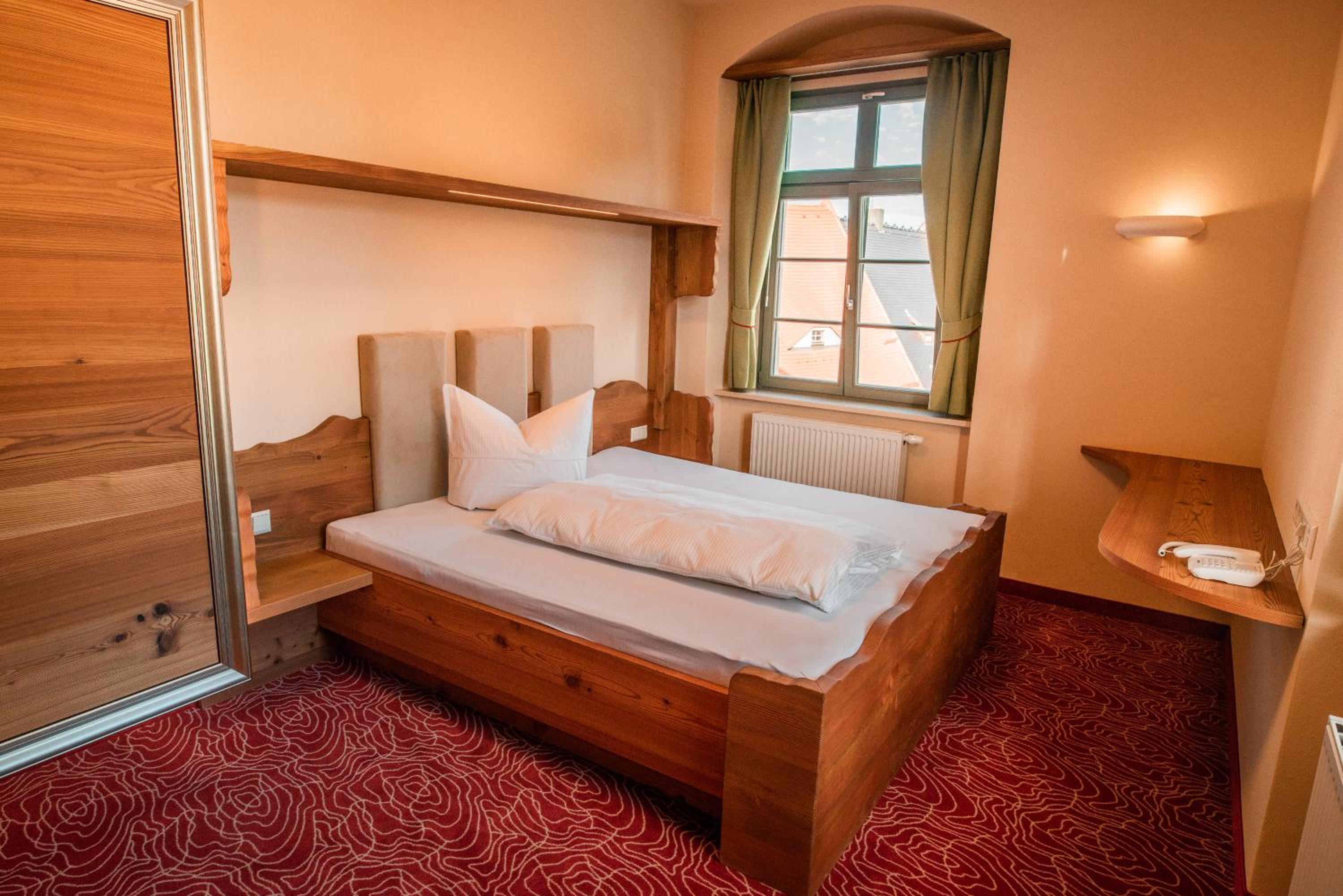 Single Room with Bathroom