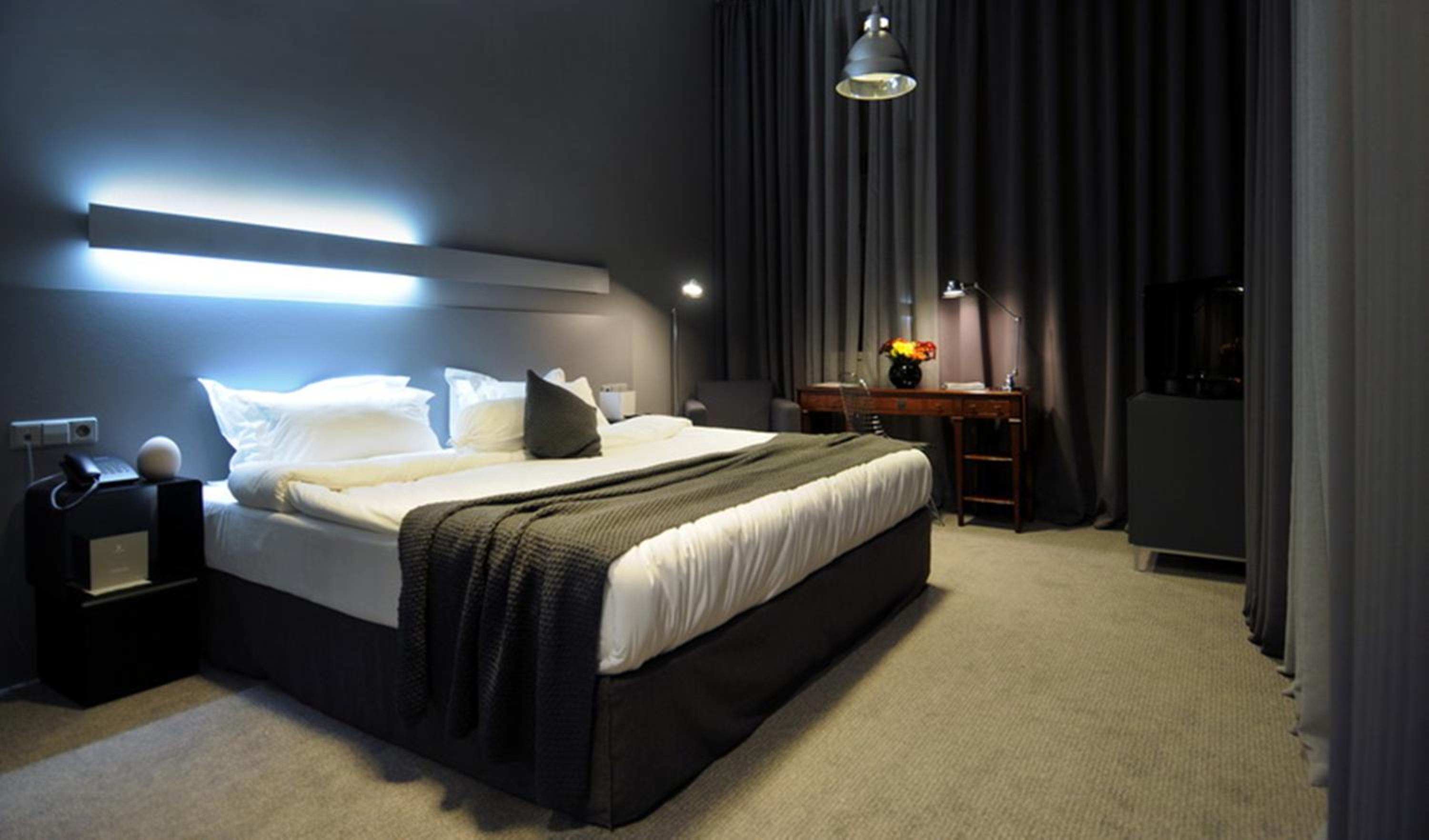 Double or Twin Room Terrace