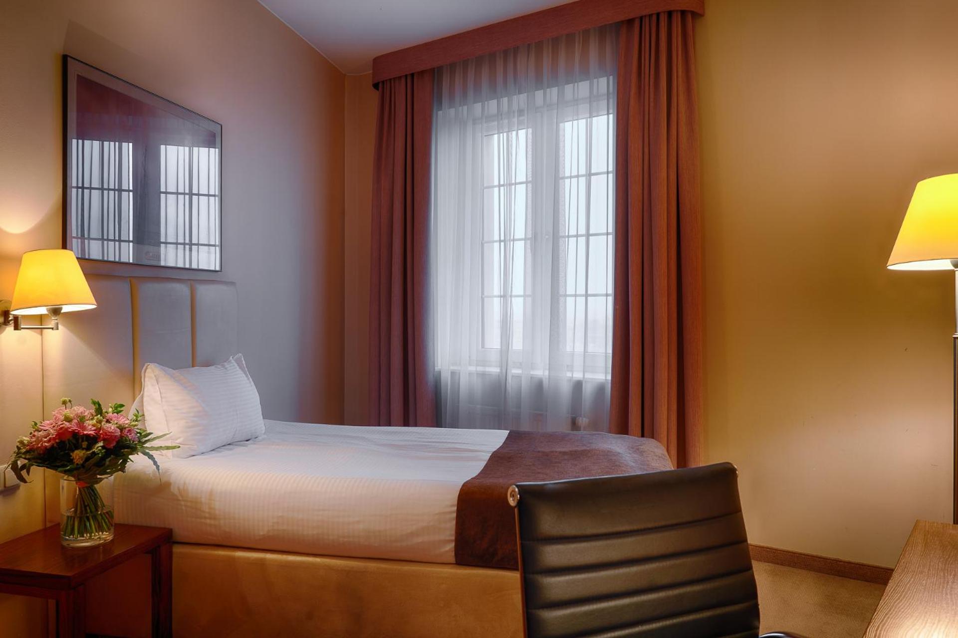 Single Room photo 3
