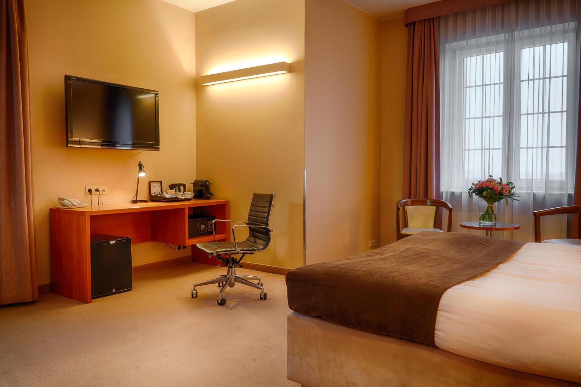 Premium Room - Photo 6