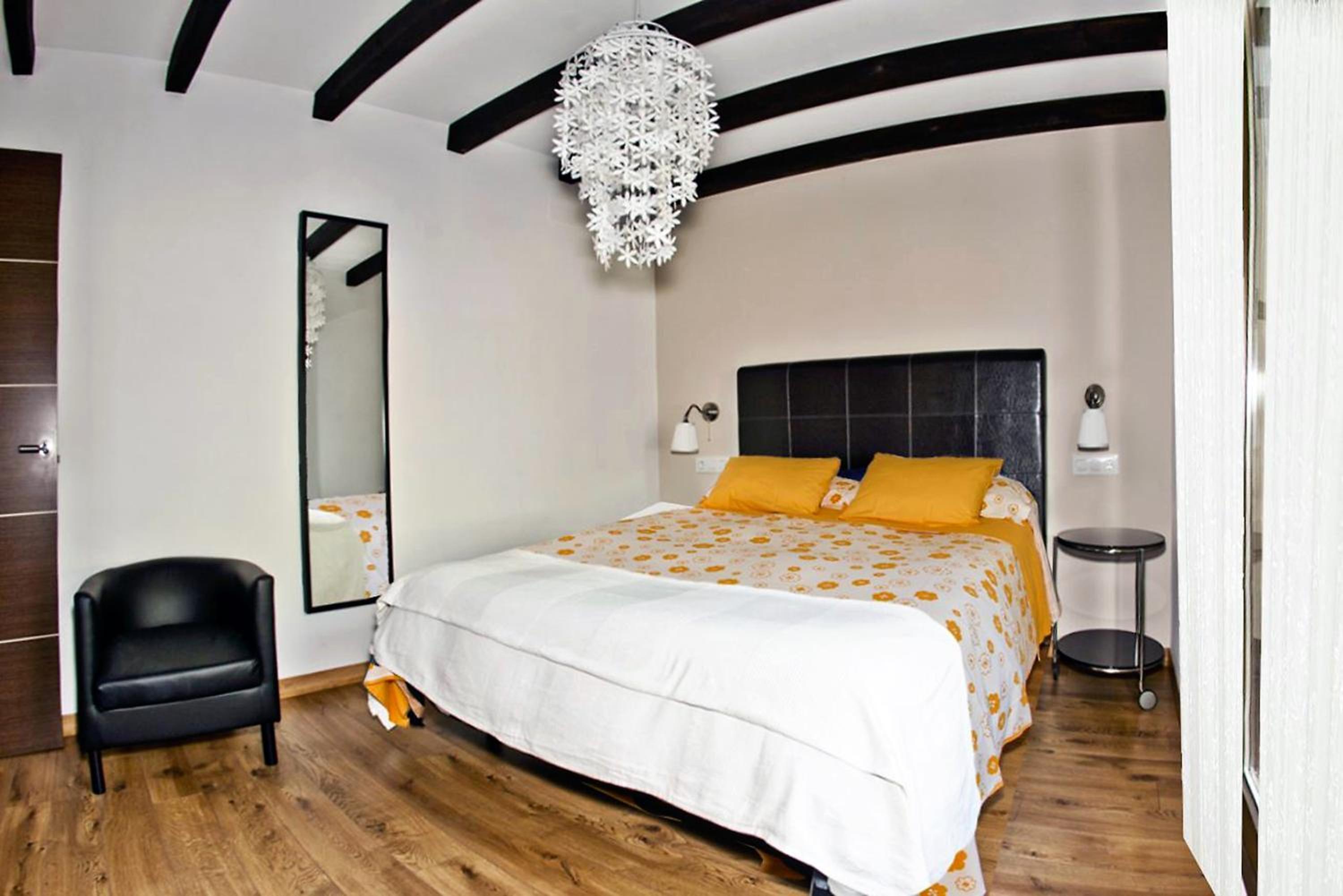 Two-Bedroom Apartment - Photo 12