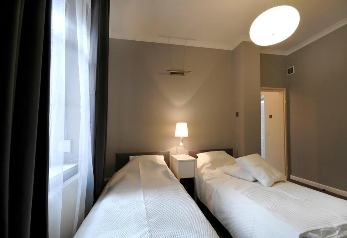 One-Bedroom Apartment (2 Adults) - Photo 1